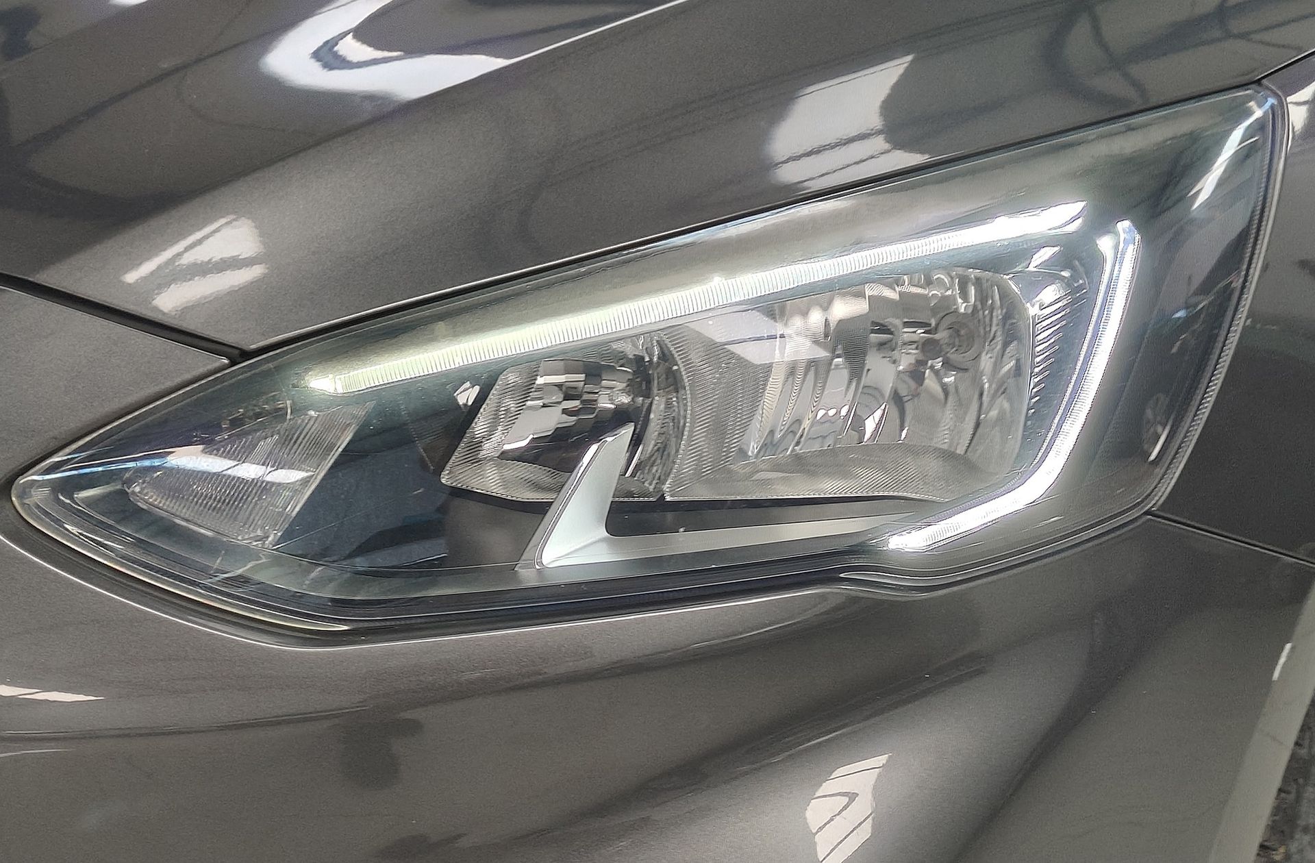Ford Focus 1.0 EcoBoost ST-Line - foto 14