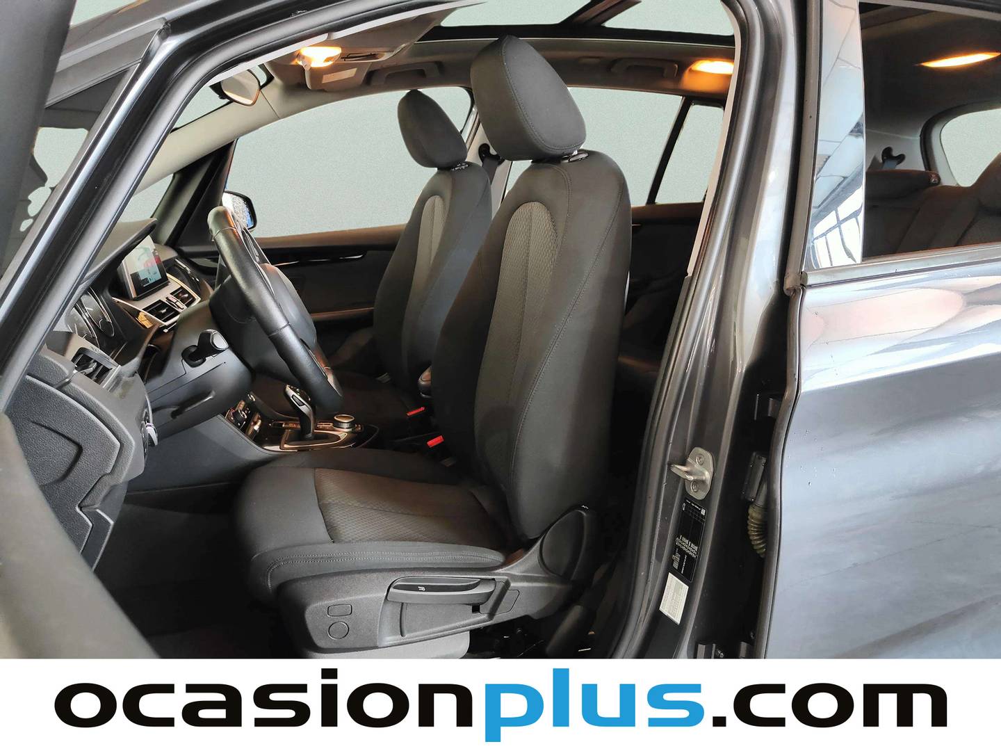 Foto asientos delanteros BMW Serie 2 Gran Tourer BMW Serie 2 218d Gran Tourer (150 CV)