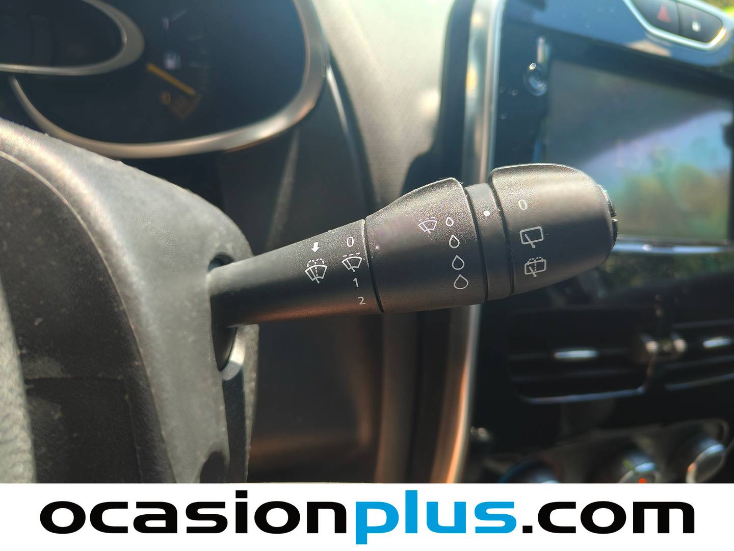 Renault Clio Renault Clio Limited 1.2 (75 CV) al mejor precio