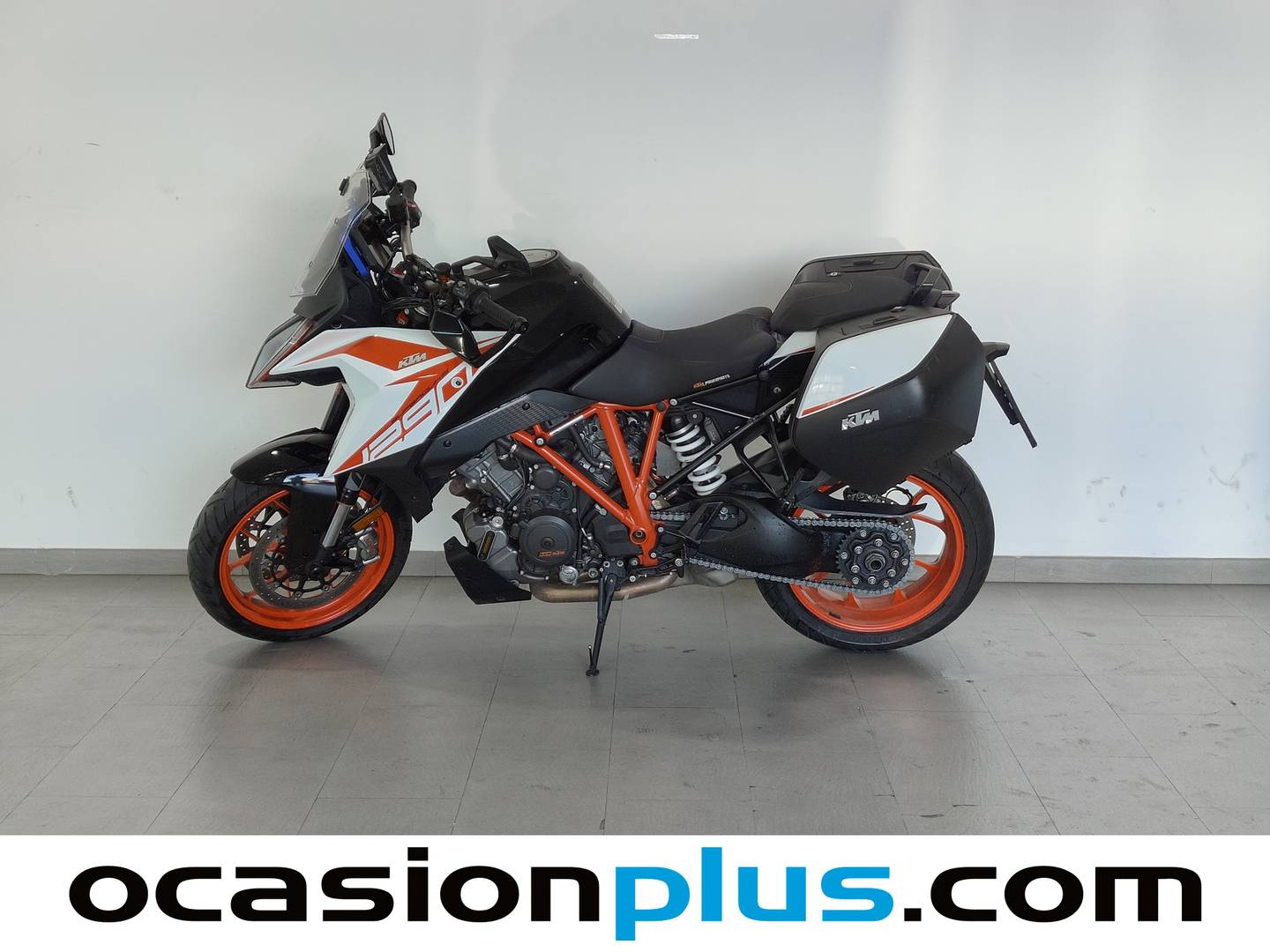 KTM Super Duke GT 1290 KTM Super Duke GT 1290 (177 CV) gasolina
