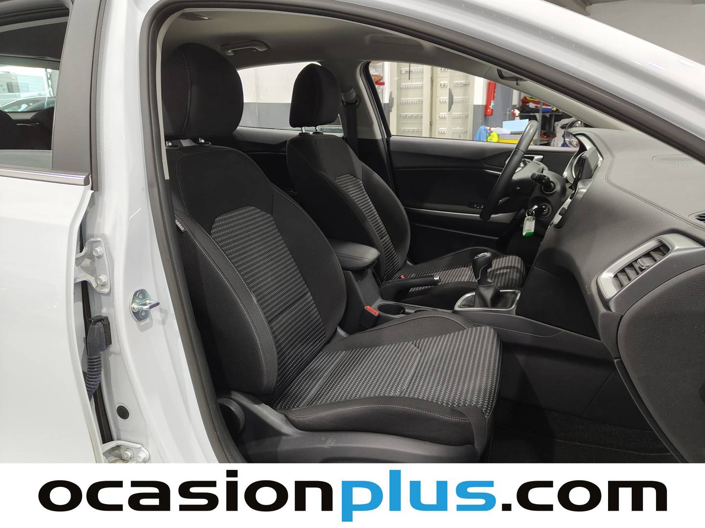 KIA XCeed KIA XCeed 1.0 T-GDi Drive (100 CV) manual