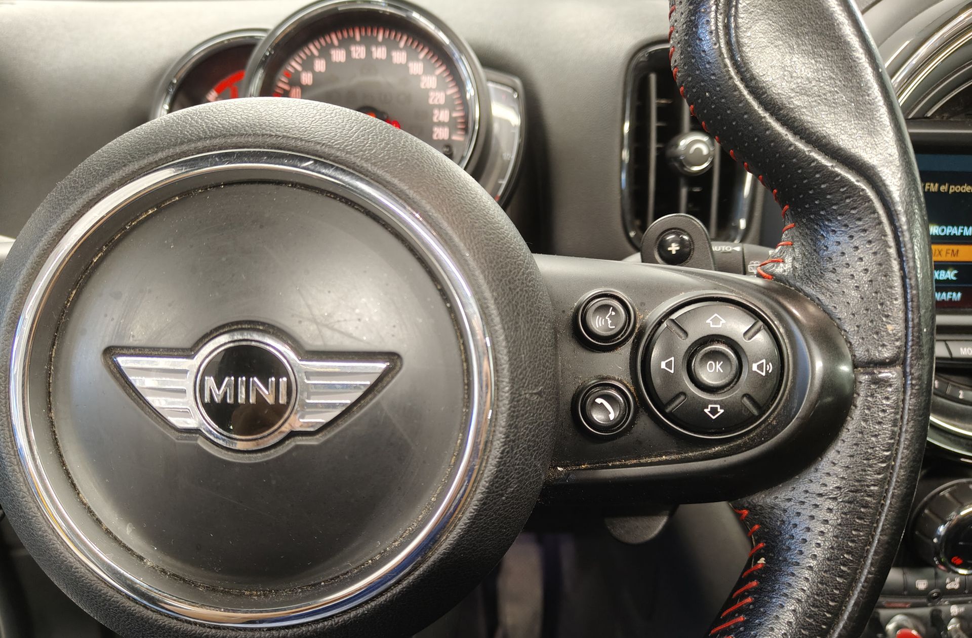 MINI Countryman Cooper SD - foto 26