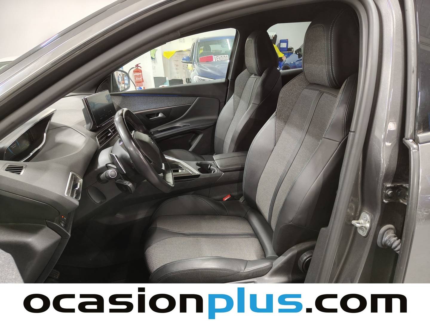 Foto Peugeot 3008 Hybrid Peugeot 3008 Hybrid 300 Allure Pack e-EAT8 (300 CV)