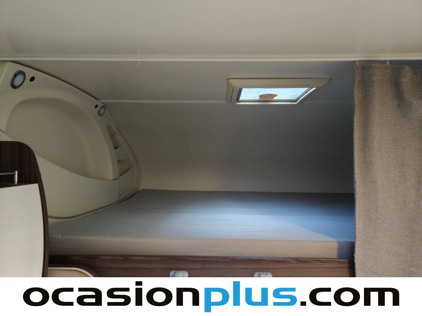 Benimar Sport 323 Benimar Sport 323 Design (150 CV) 7 Plazas de ocasión