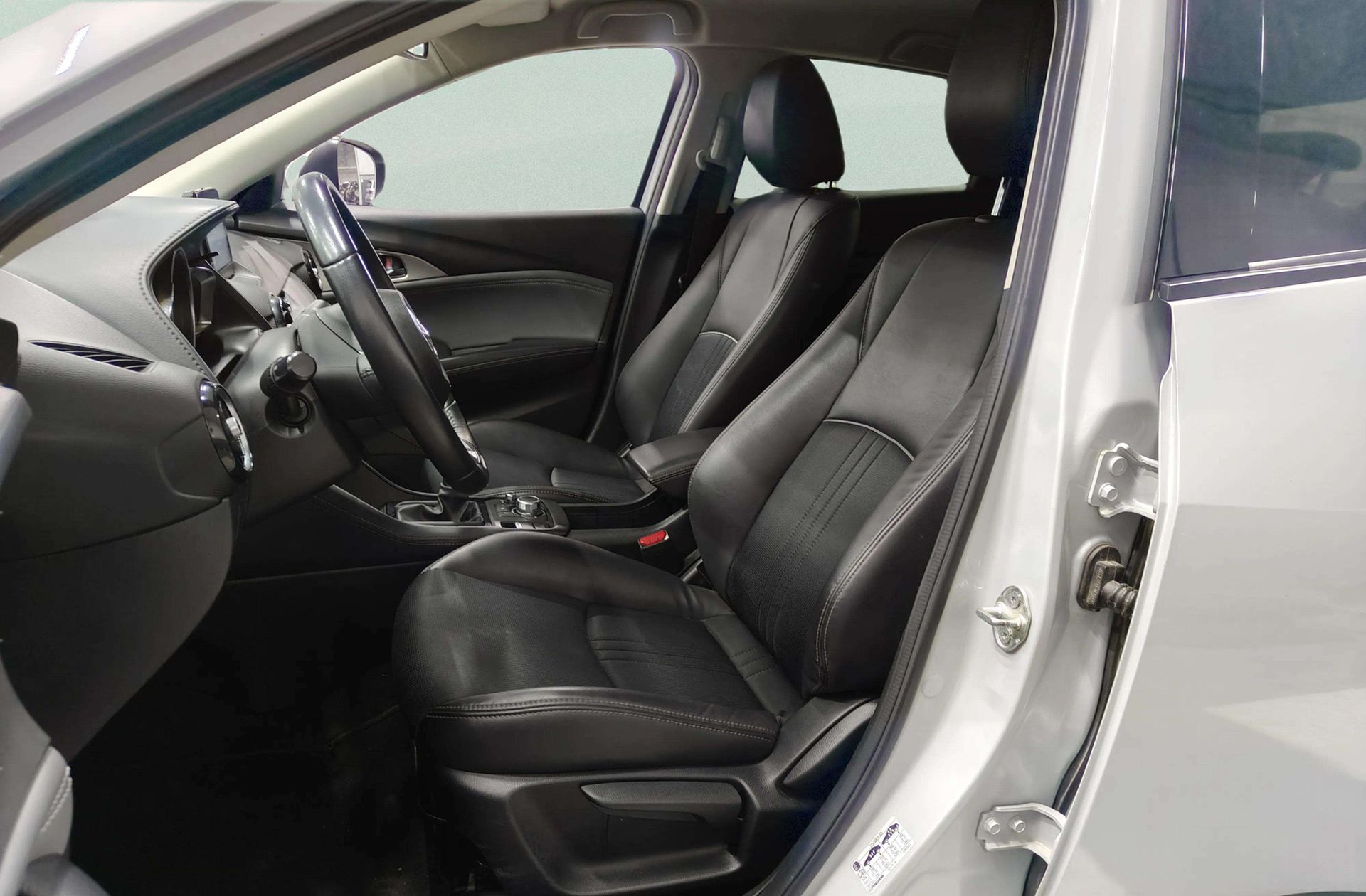 Mazda CX-3 2.0 G Zenith 2WD - foto 10