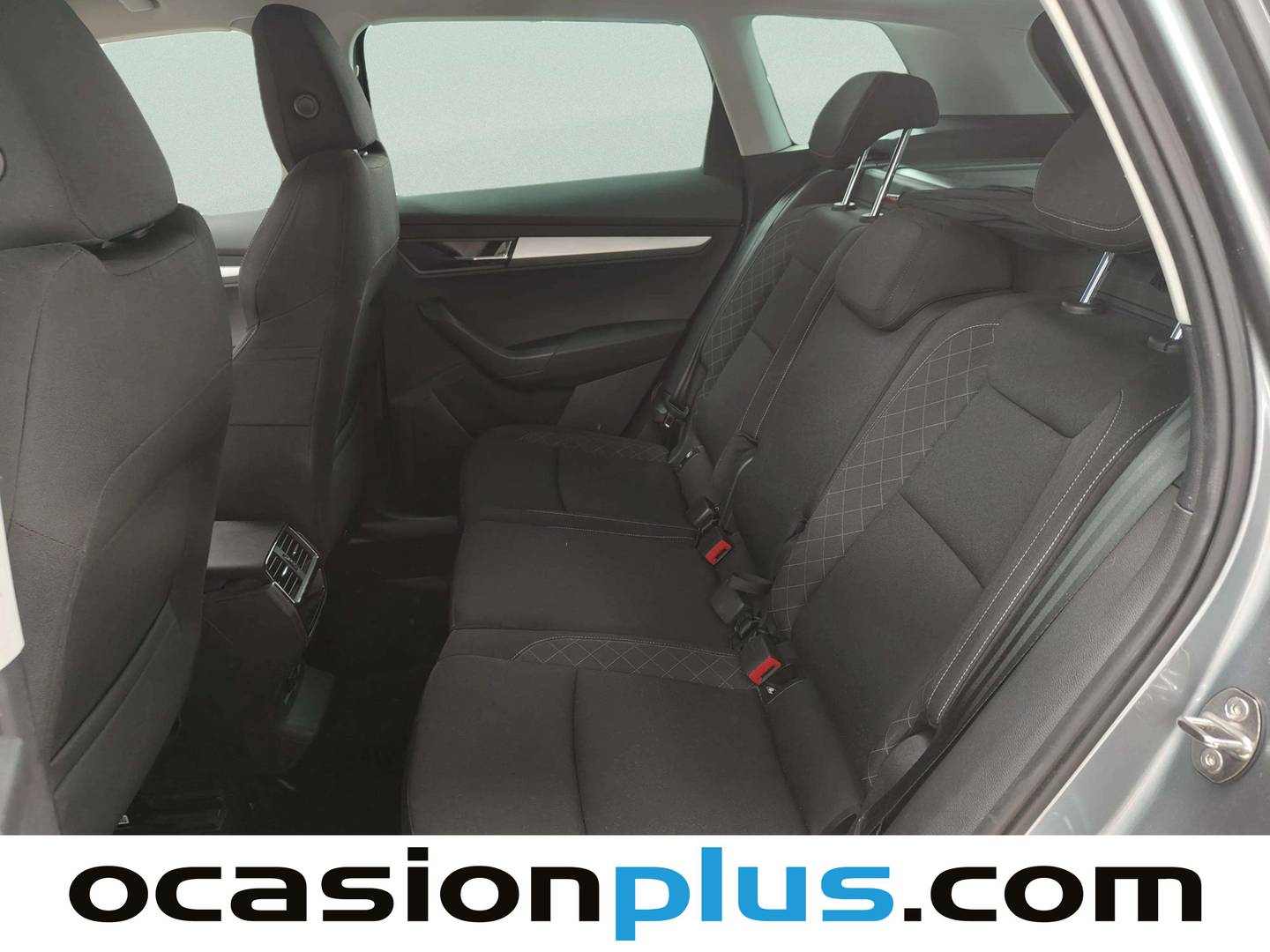 Foto asientos traseros Skoda Karoq Skoda Karoq 2.0 TDI Ambition 4X4 (150 CV)