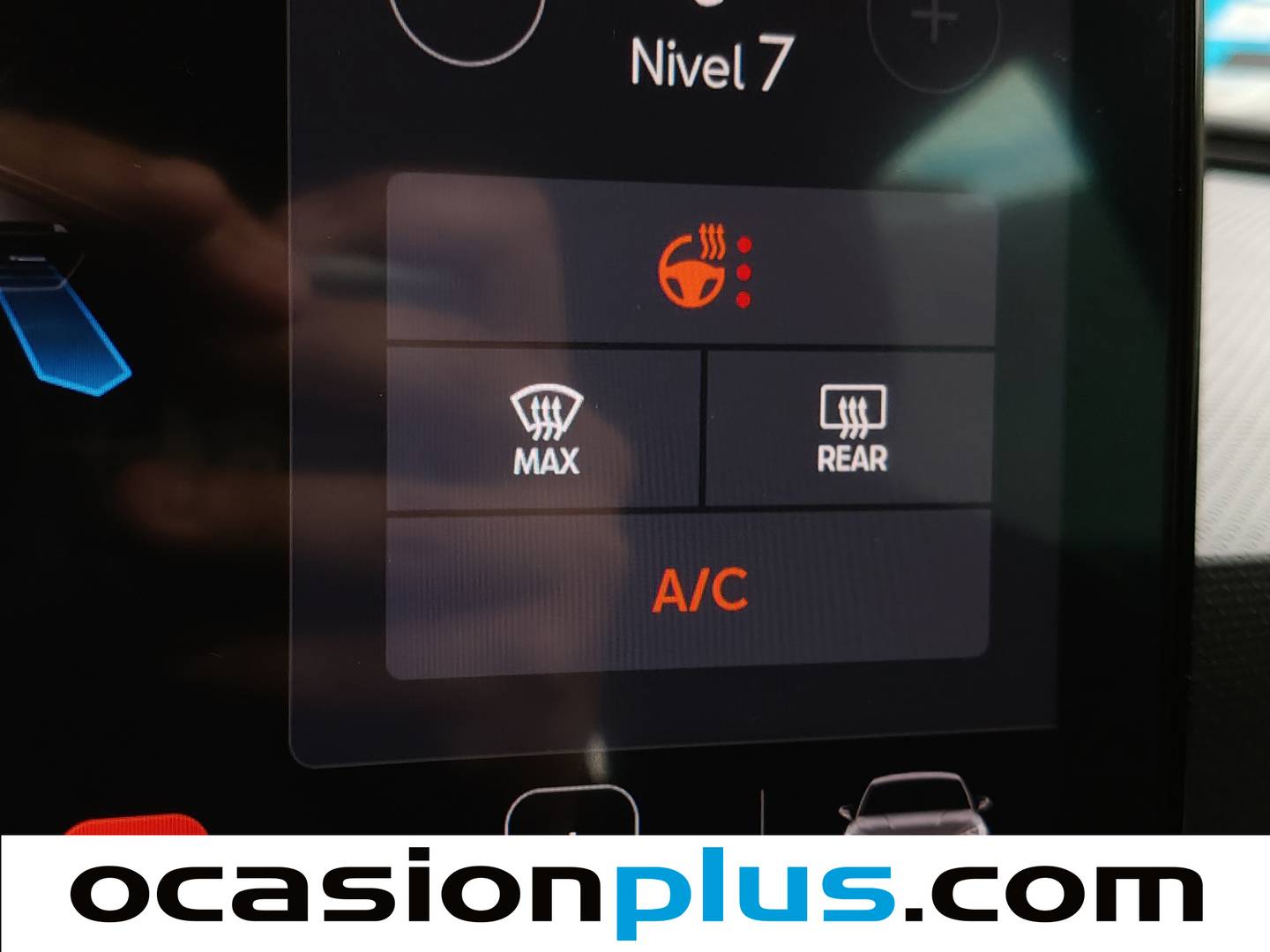 Equipamiento del Cupra León Cupra León 1.5 eTSI DSG  (150 CV)