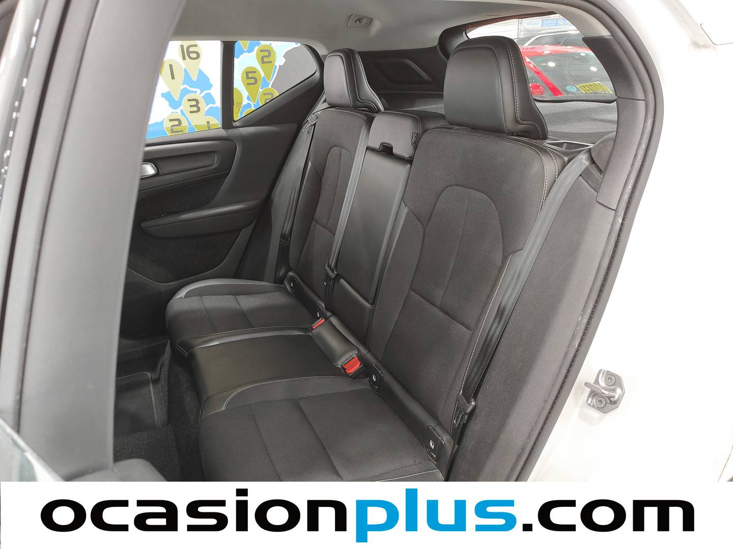 Foto asientos traseros Volvo XC40 Volvo XC40 T4 Momentum Auto (190 CV)