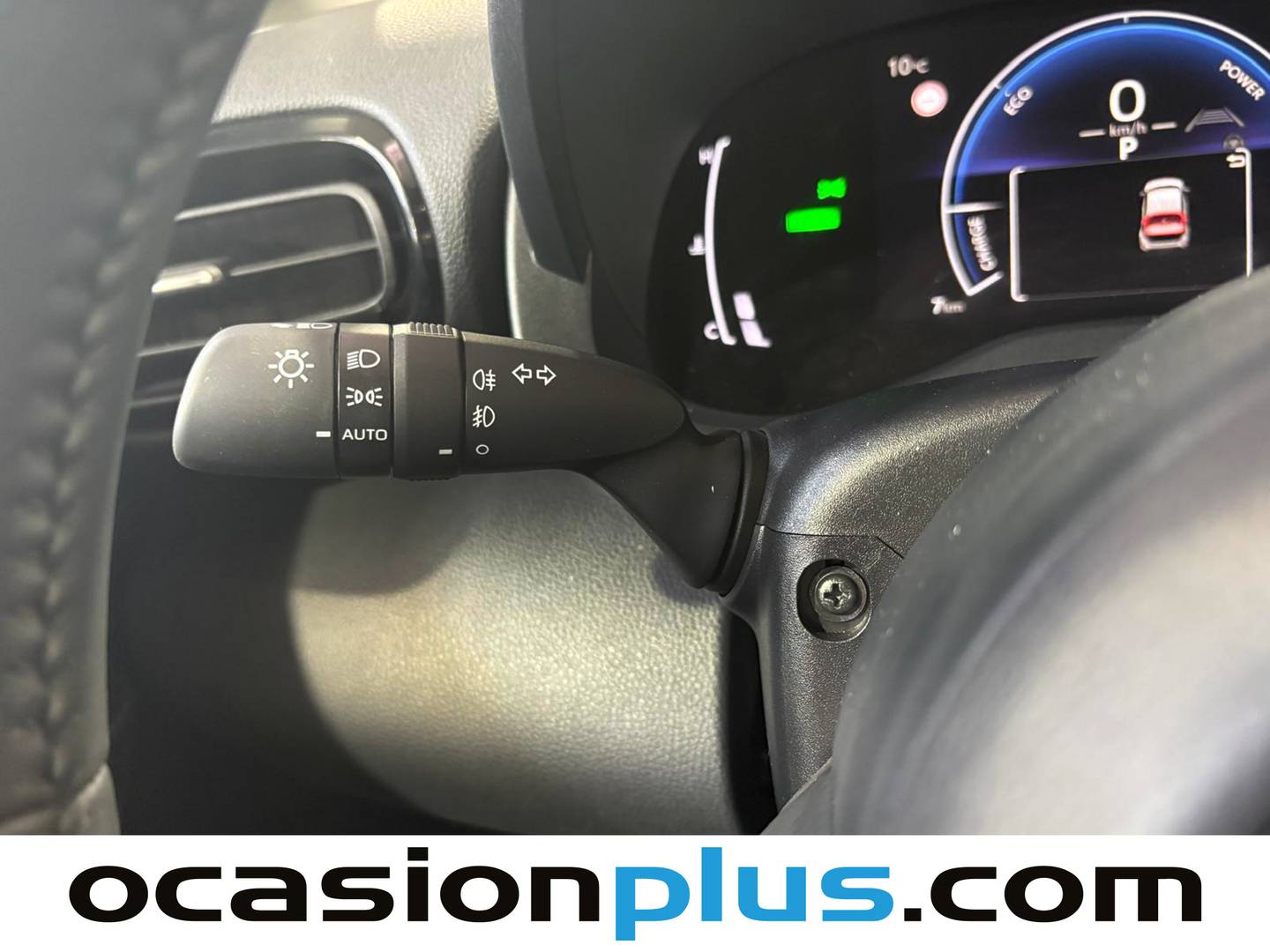 Foto Toyota Yaris Cross Toyota Yaris Cross 120H Business Plus (116 CV)