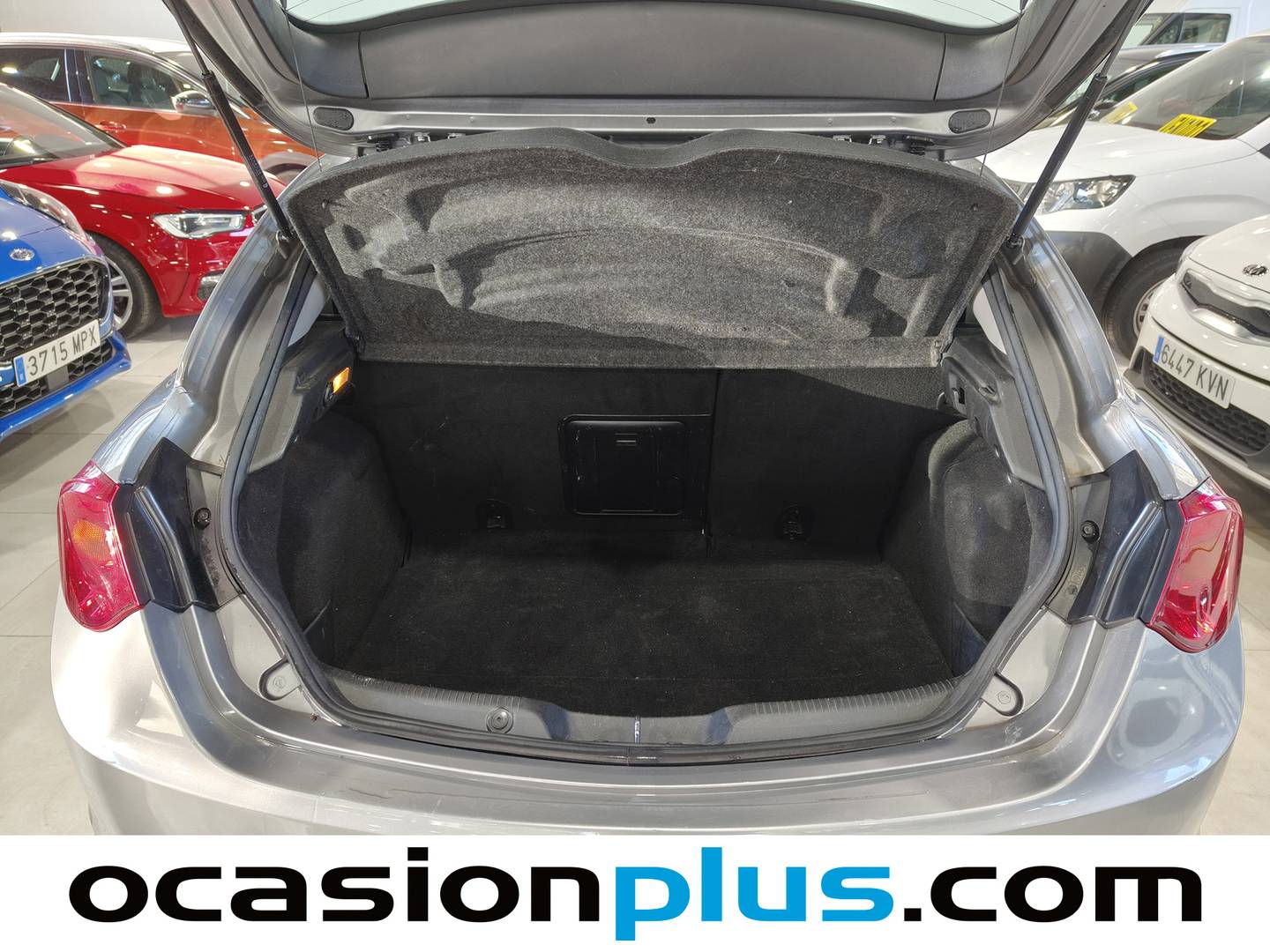 Foto Alfa Romeo Giulietta Alfa Romeo Giulietta 1.6 JTDm Collezione (120 CV)