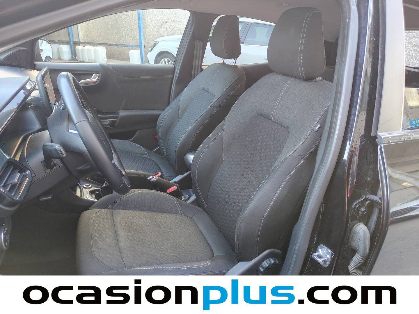 Foto asientos delanteros Ford Puma Ford Puma 1.0 EcoBoost MHEV Titanium Design (125 CV)