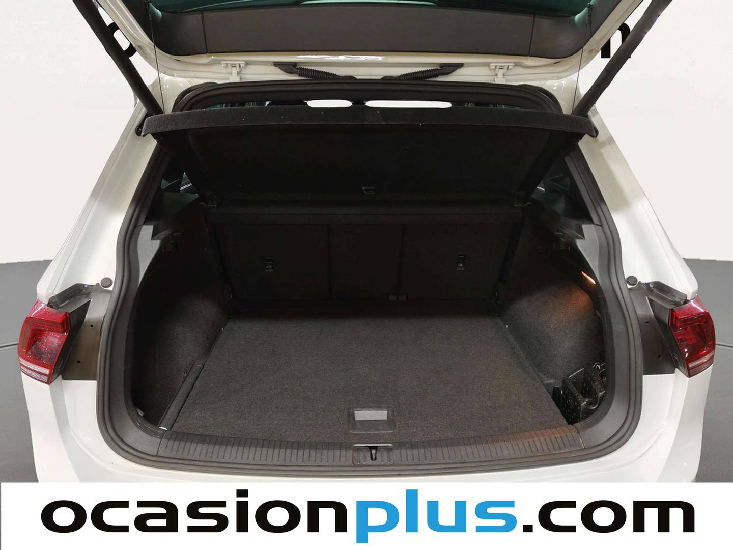 Volkswagen Tiguan Volkswagen Tiguan Sport 2.0 TDI (150 CV) DSG Pack R-line al mejor precio