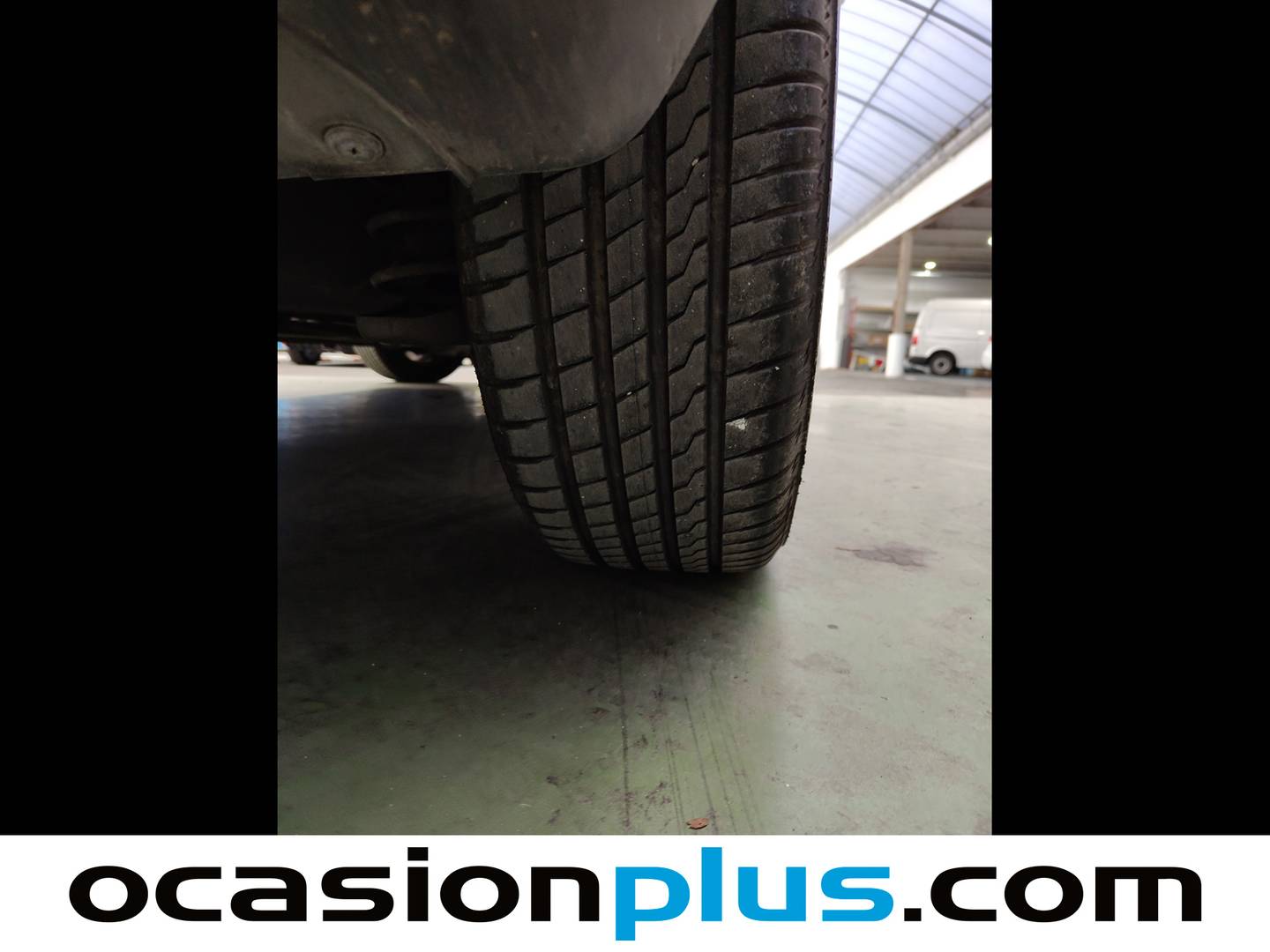 Foto SsangYong Tivoli Ssangyong Tivoli G16 1.6 Premium 4x2 (128 CV)