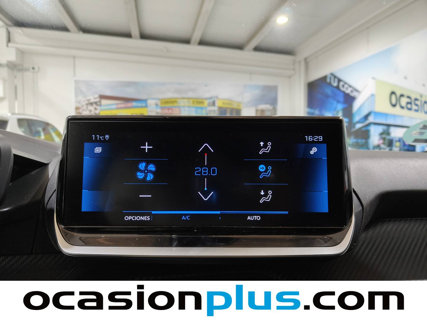 Foto Peugeot 208 Peugeot 208 PureTech 100 Allure Pack EAT8 (100 CV)