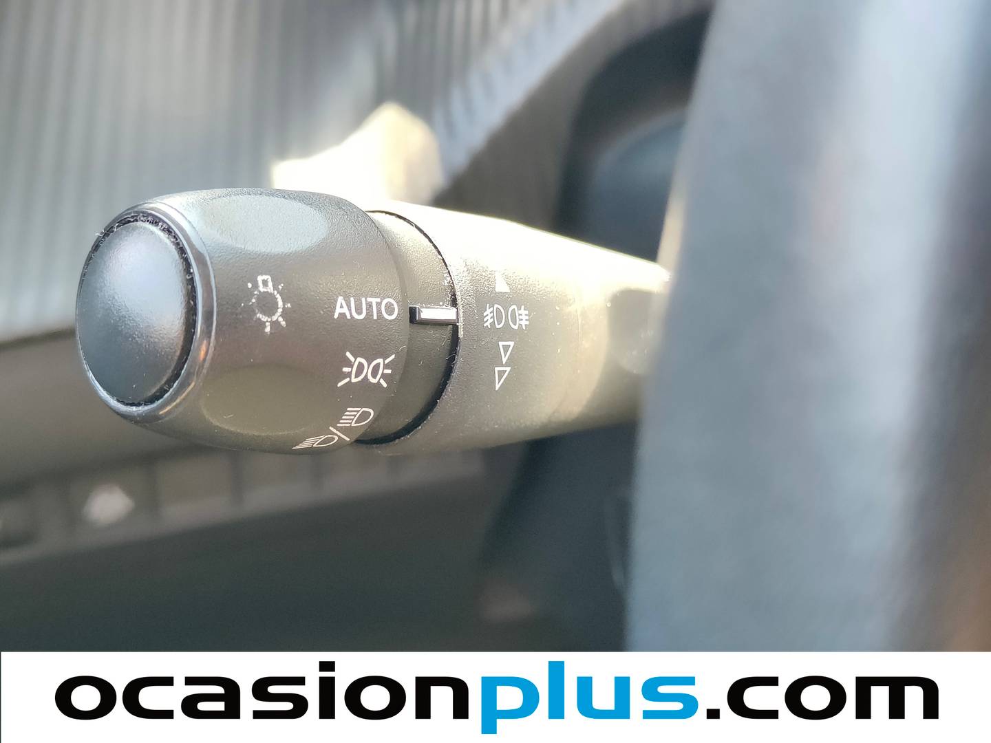 Paquetes del Peugeot 2008 Peugeot 2008 PureTech 130 S&S Allure EAT8 (130 CV)