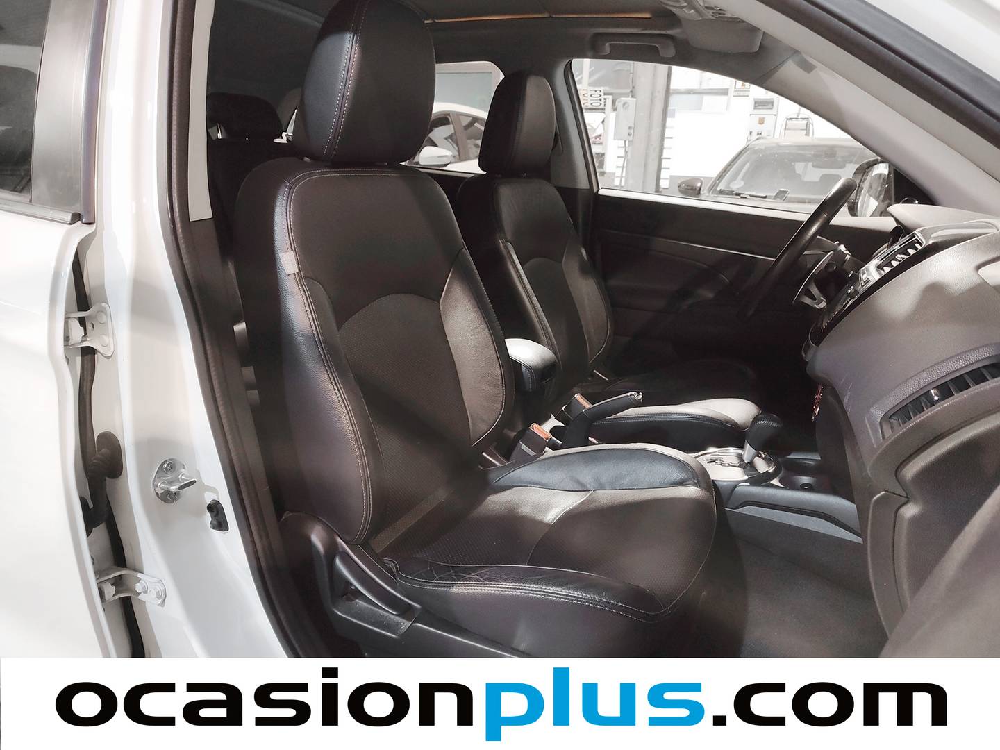 Foto Mitsubishi ASX Mitsubishi ASX 220 DI-D Kaiteki 4WD Auto (150 CV)