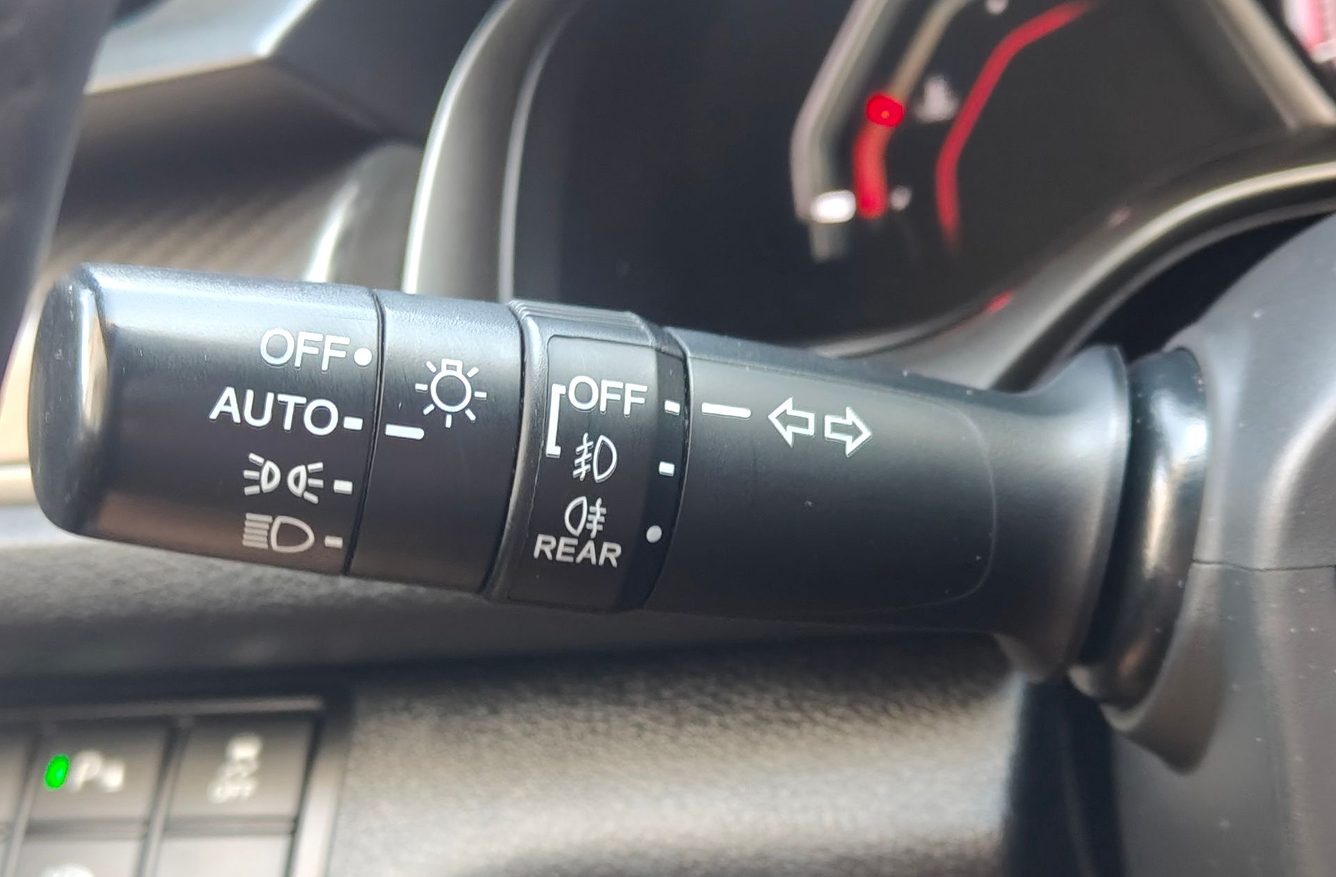 Honda Civic 1.5 I-VTEC Turbo Sport - foto 24