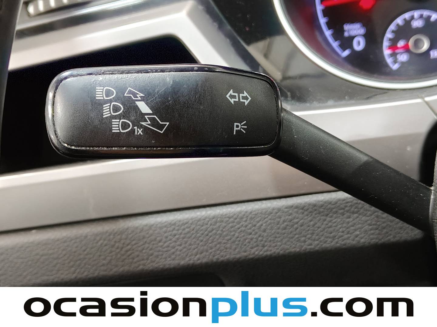 Volkswagen Touran Volkswagen Touran Business & Navi 1.6 TDI (115 CV) 7 plazas de ocasión