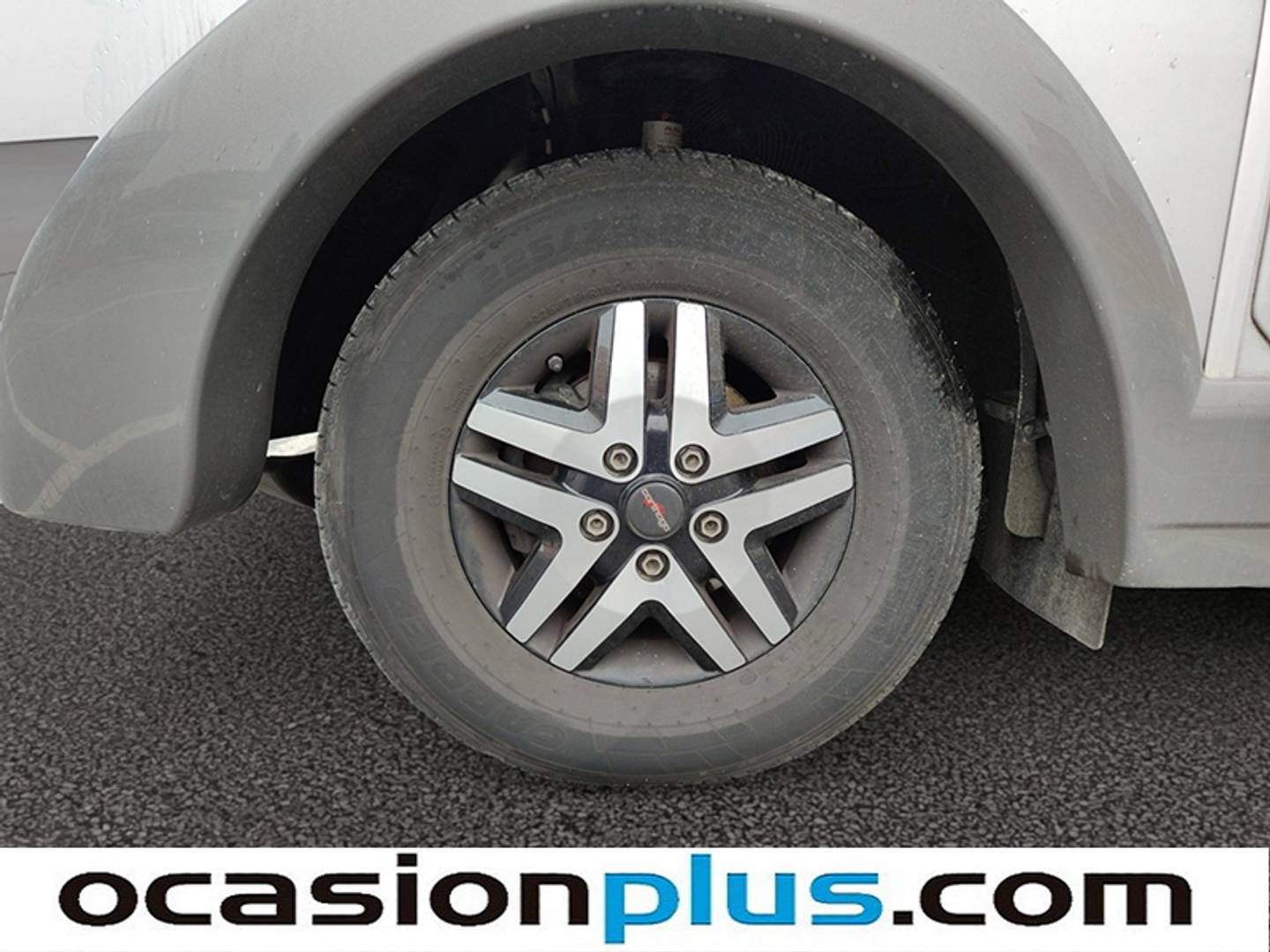 Foto Carthago Chic E line Carthago Chic E line I51Q Liner (177 CV) 4 Plazas