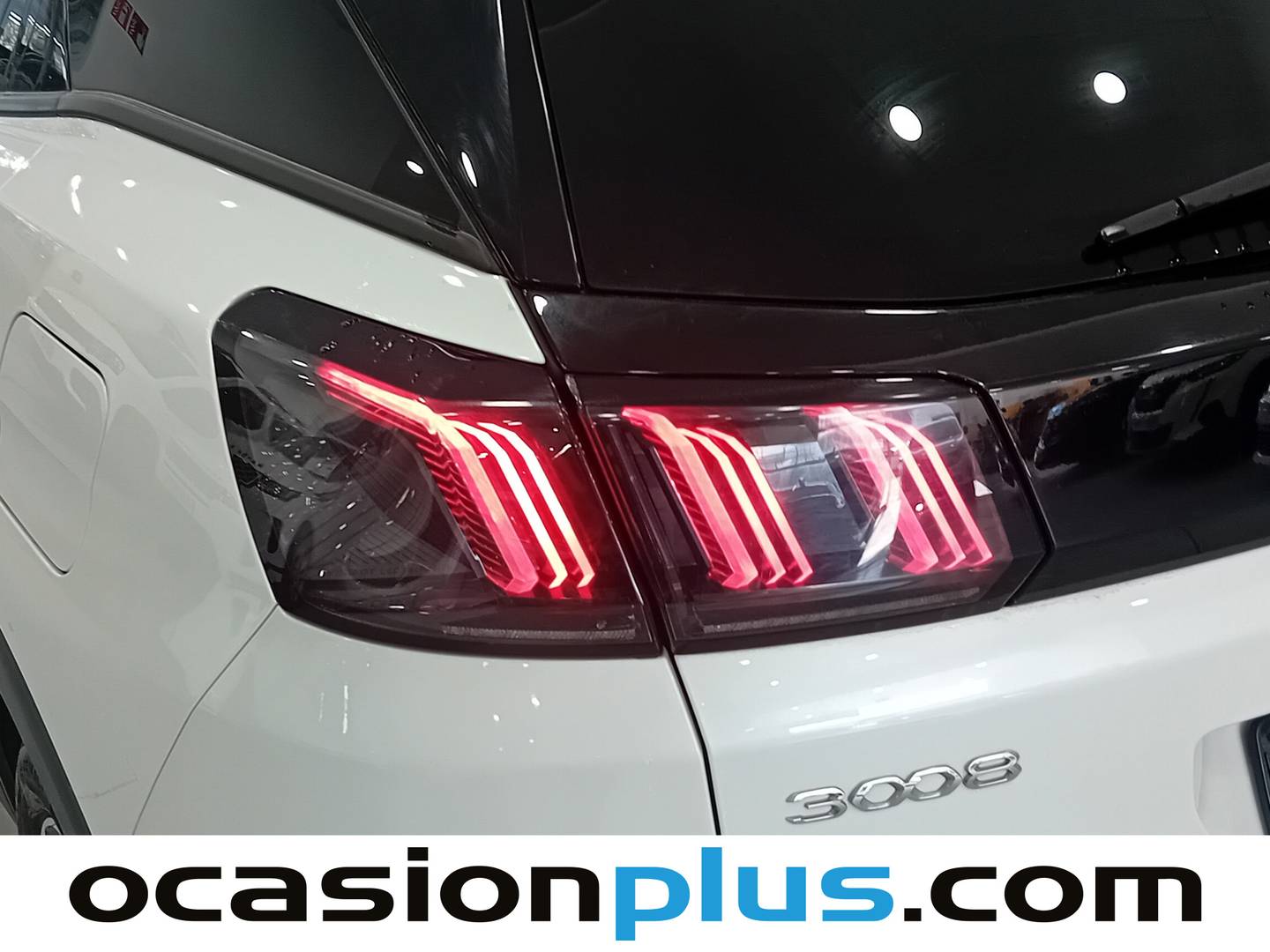 Foto Peugeot 3008 Hybrid Peugeot 3008 Hybrid 300 Allure Pack e-EAT8 (300 CV)