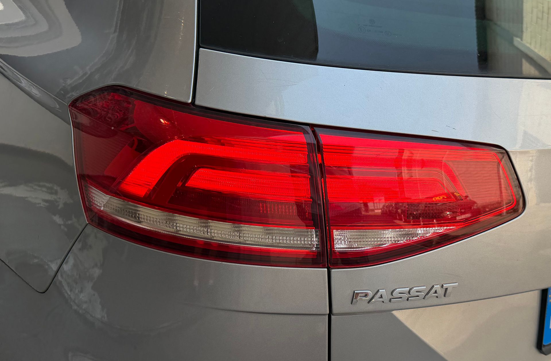 Volkswagen Passat Variant Advance 1.6 TDI - foto 16