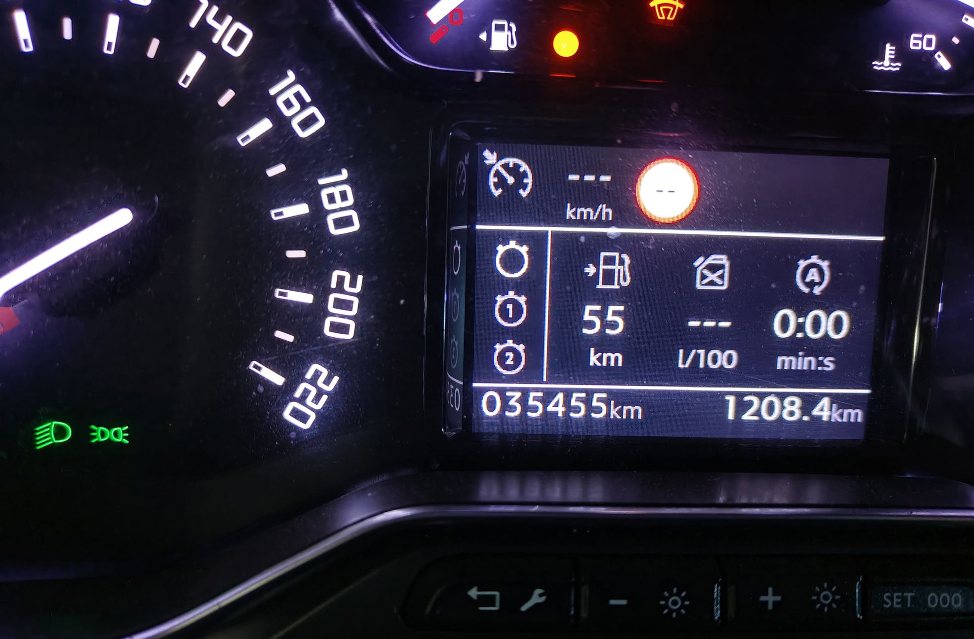 Citroën Berlingo Combi BlueHDi 100 Talla M Shine Business - foto 11
