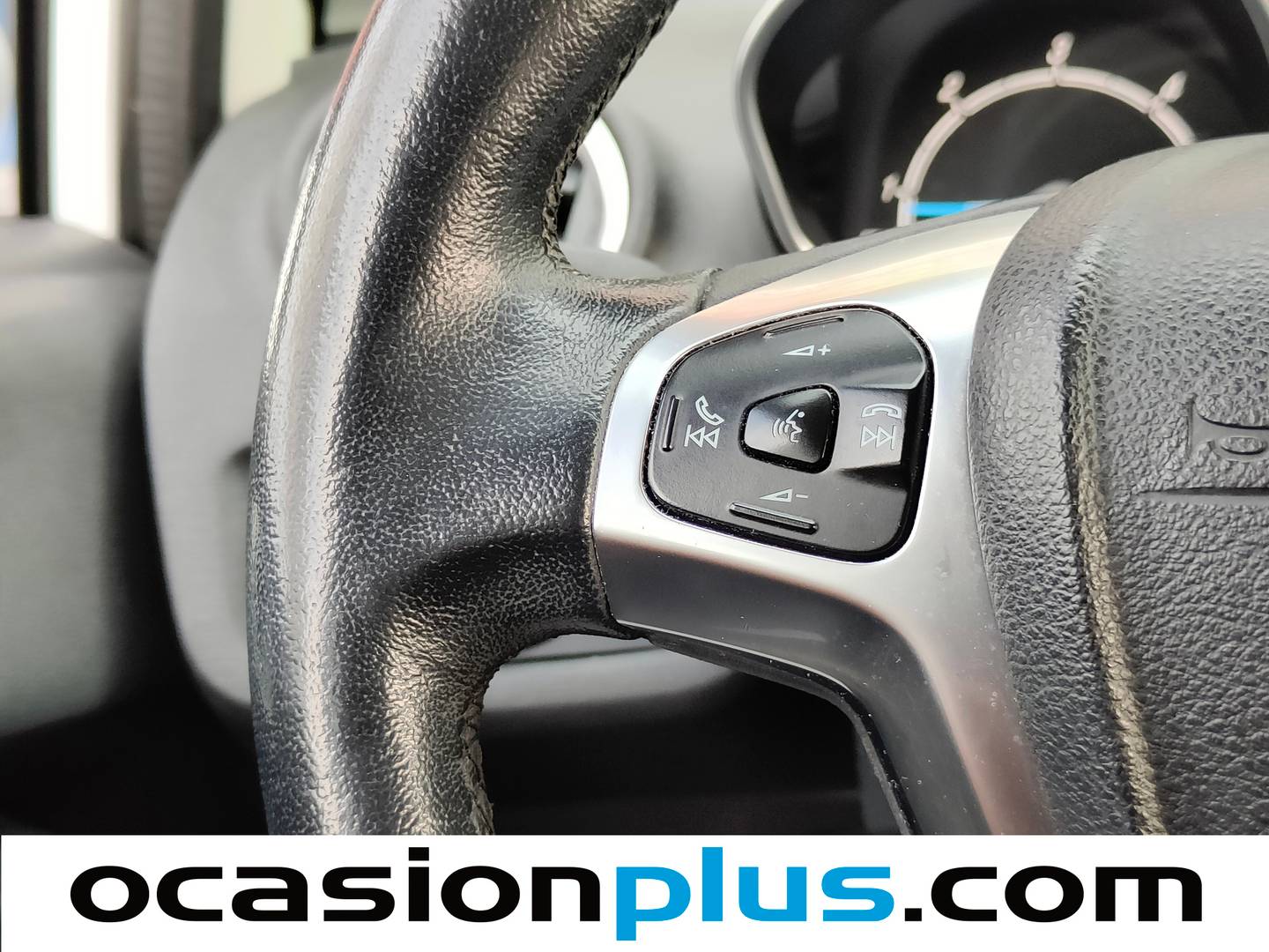 Extras y acabados del Ford Fiesta Ford Fiesta 1.5 TDCI Trend (75 CV)