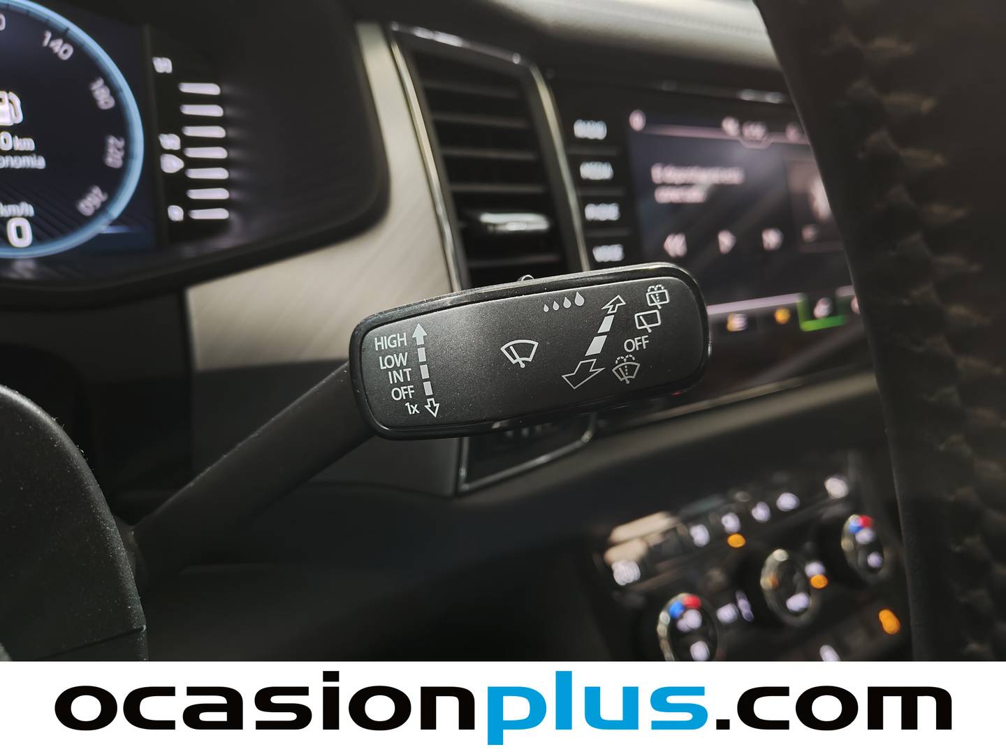 Foto Skoda Kodiaq Skoda Kodiaq 1.5 TSI Ambition 4x2 DSG (150 CV) 7 Plazas