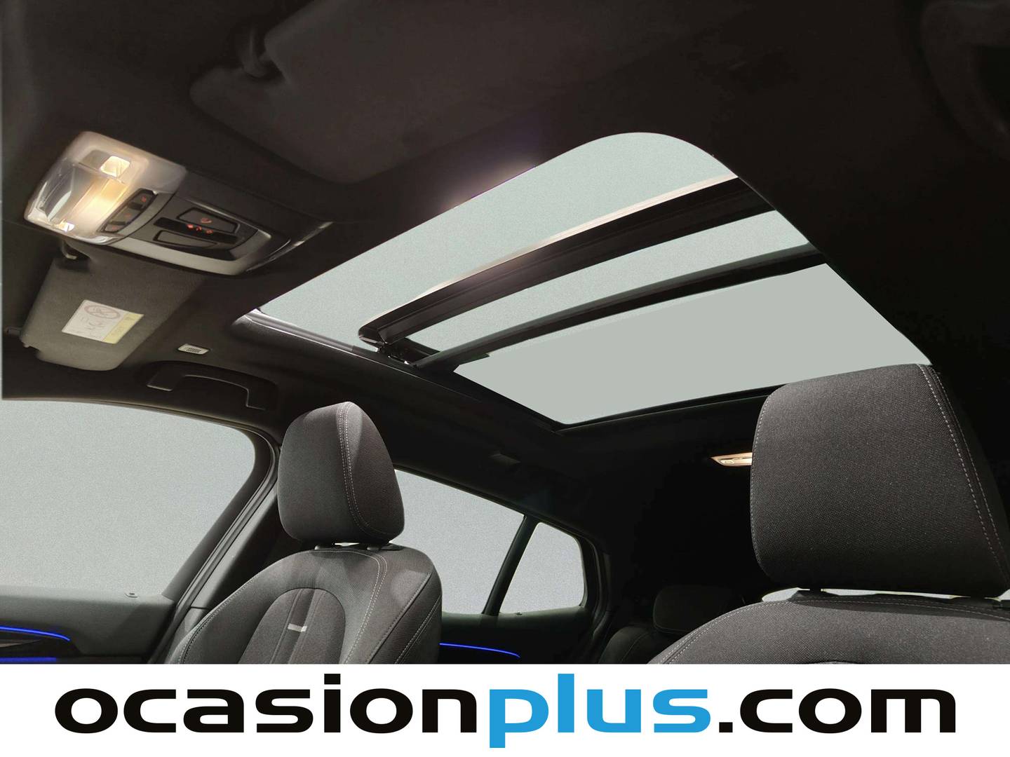 Extras y acabados del BMW X2 BMW X2 sDrive18i (140 CV)