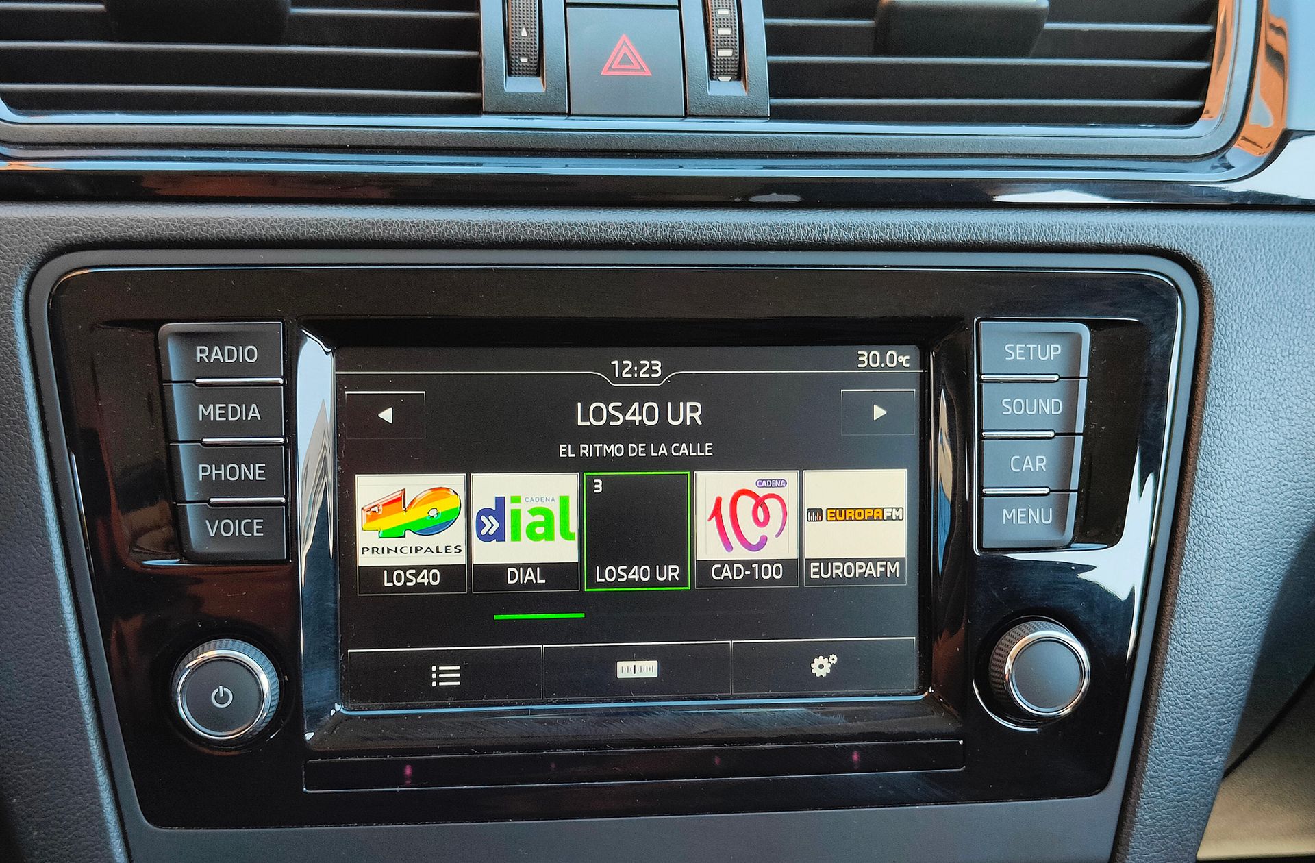 Škoda Spaceback 1.4 TDI CR Like - foto 27