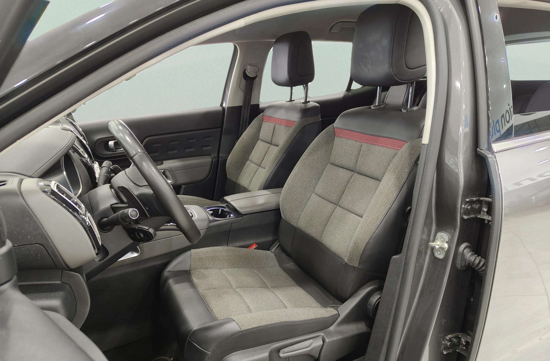 Citroën C5 Aircross BlueHDi 130 C Series EAT8 - foto 12