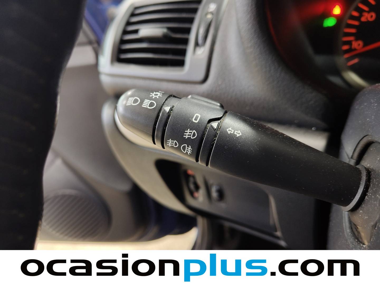 Renault Clio Renault Clio 1.2 RT (60 CV) de segunda mano