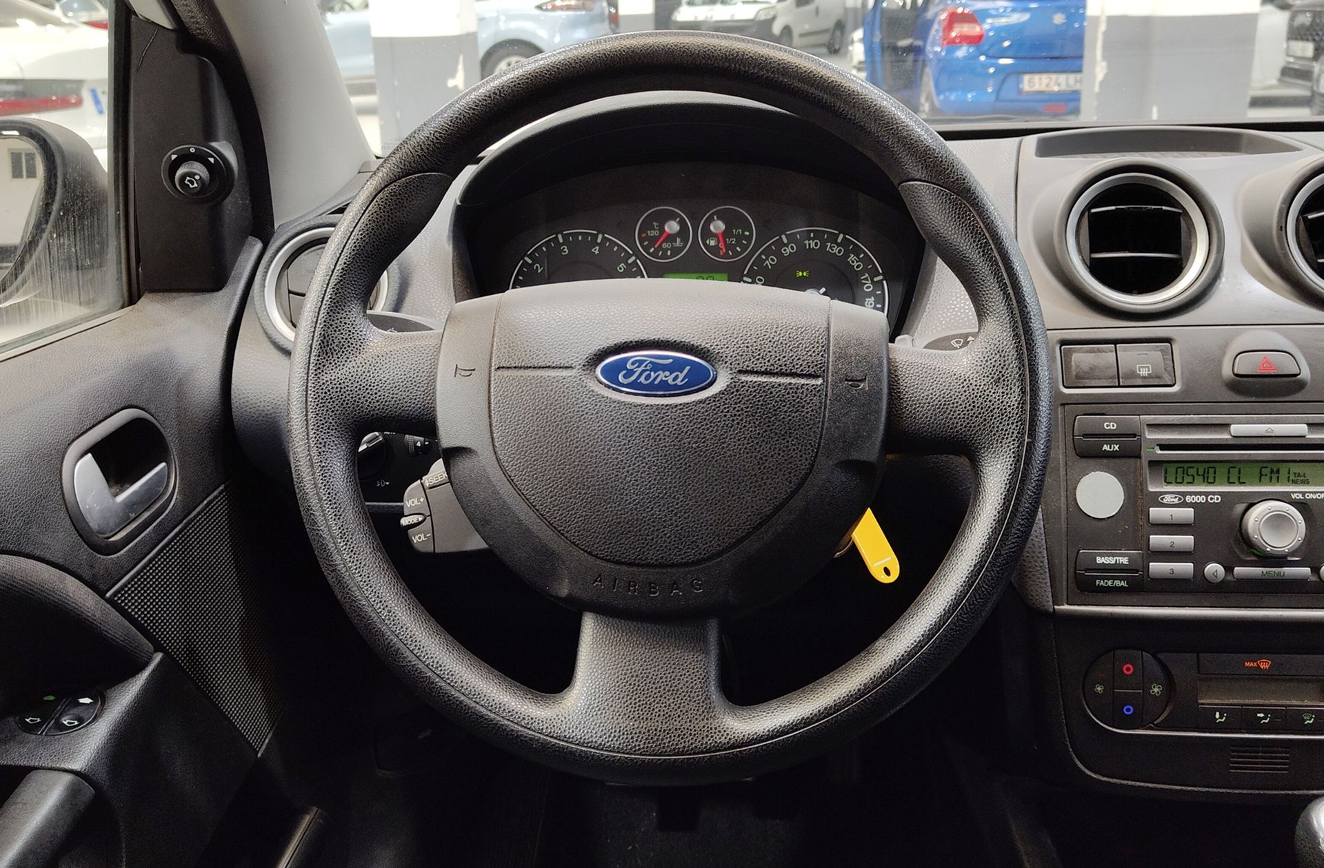 Ford Fiesta 1.3 Newport - foto 19