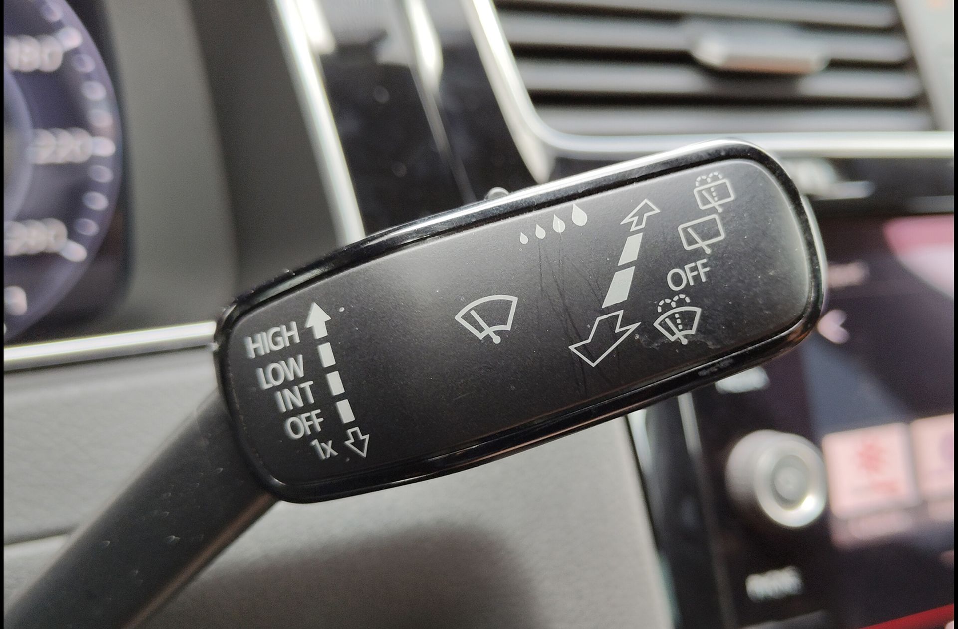 Volkswagen Golf GTI 2.0 TSI DSG - foto 26