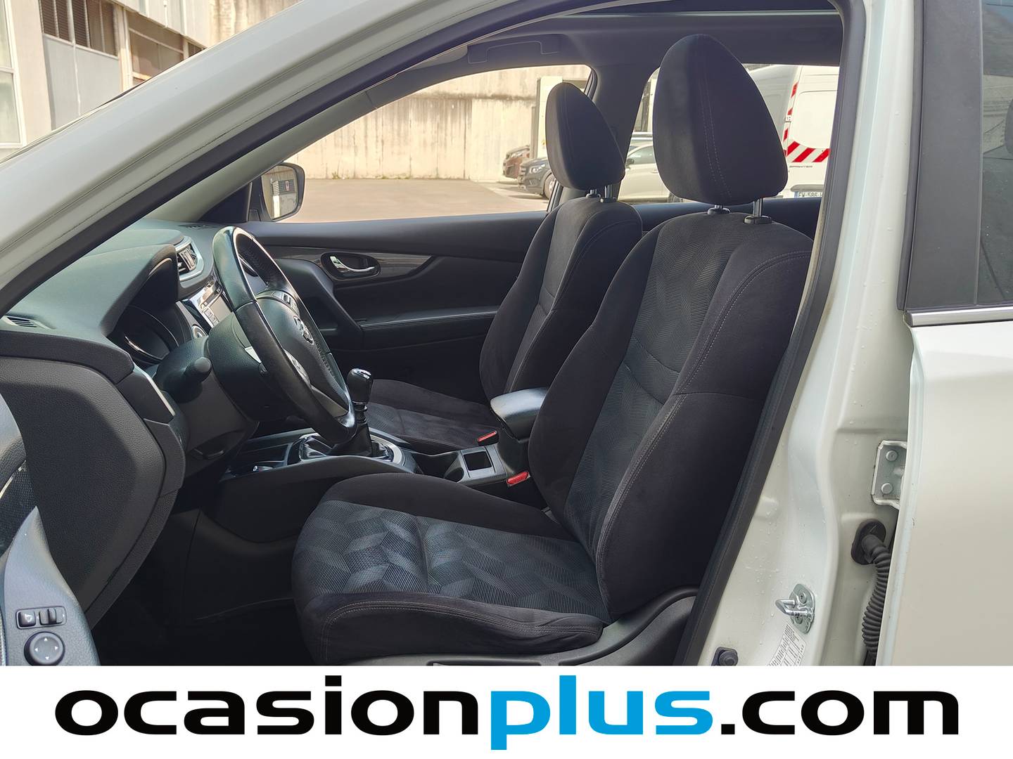 Foto asientos delanteros Nissan X-TRAIL Nissan X-Trail 1.6 dCi 360 (130 CV)