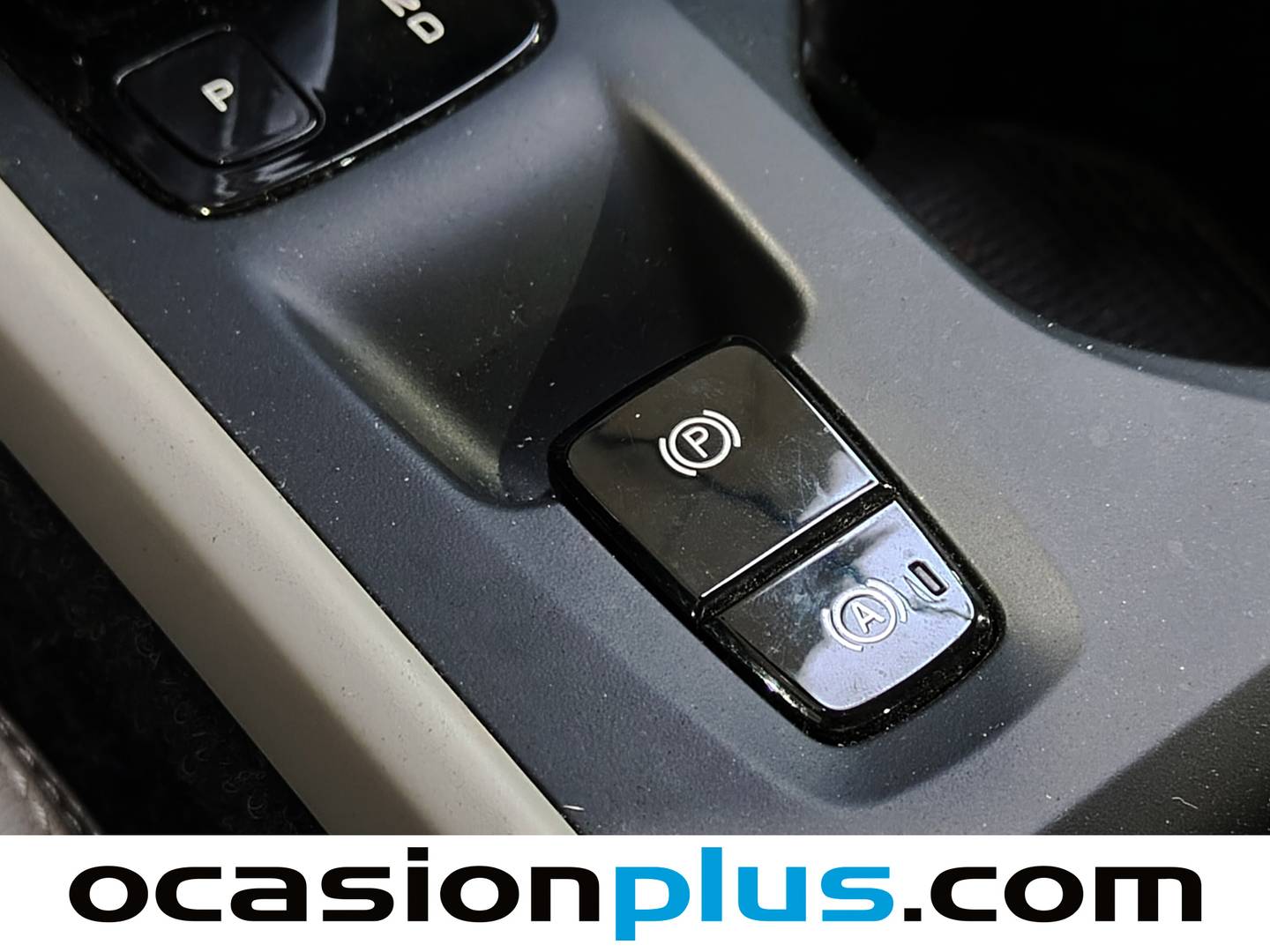 Foto Volvo XC40 Volvo XC40 D3 Momentum Auto (150 CV)