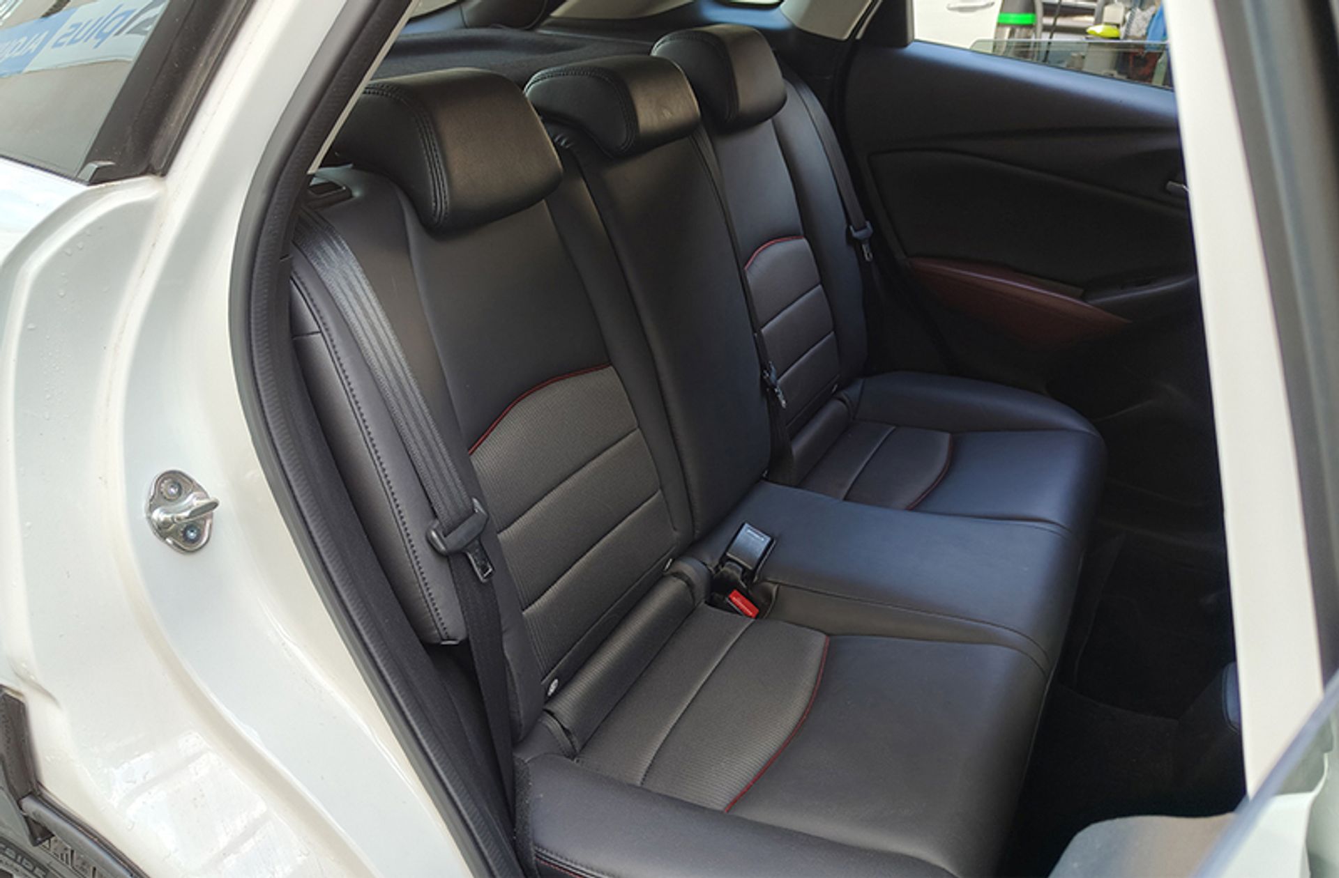 Mazda CX-3 1.5 DE Skyactiv Luxury 2WD - foto 17