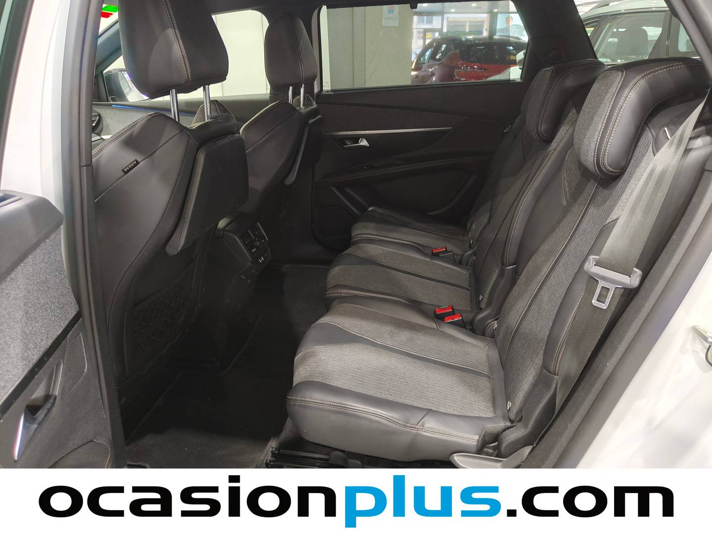 Foto asientos traseros Peugeot 5008 Peugeot 5008 1.5L BlueHDi S&S GT Line (130 CV)