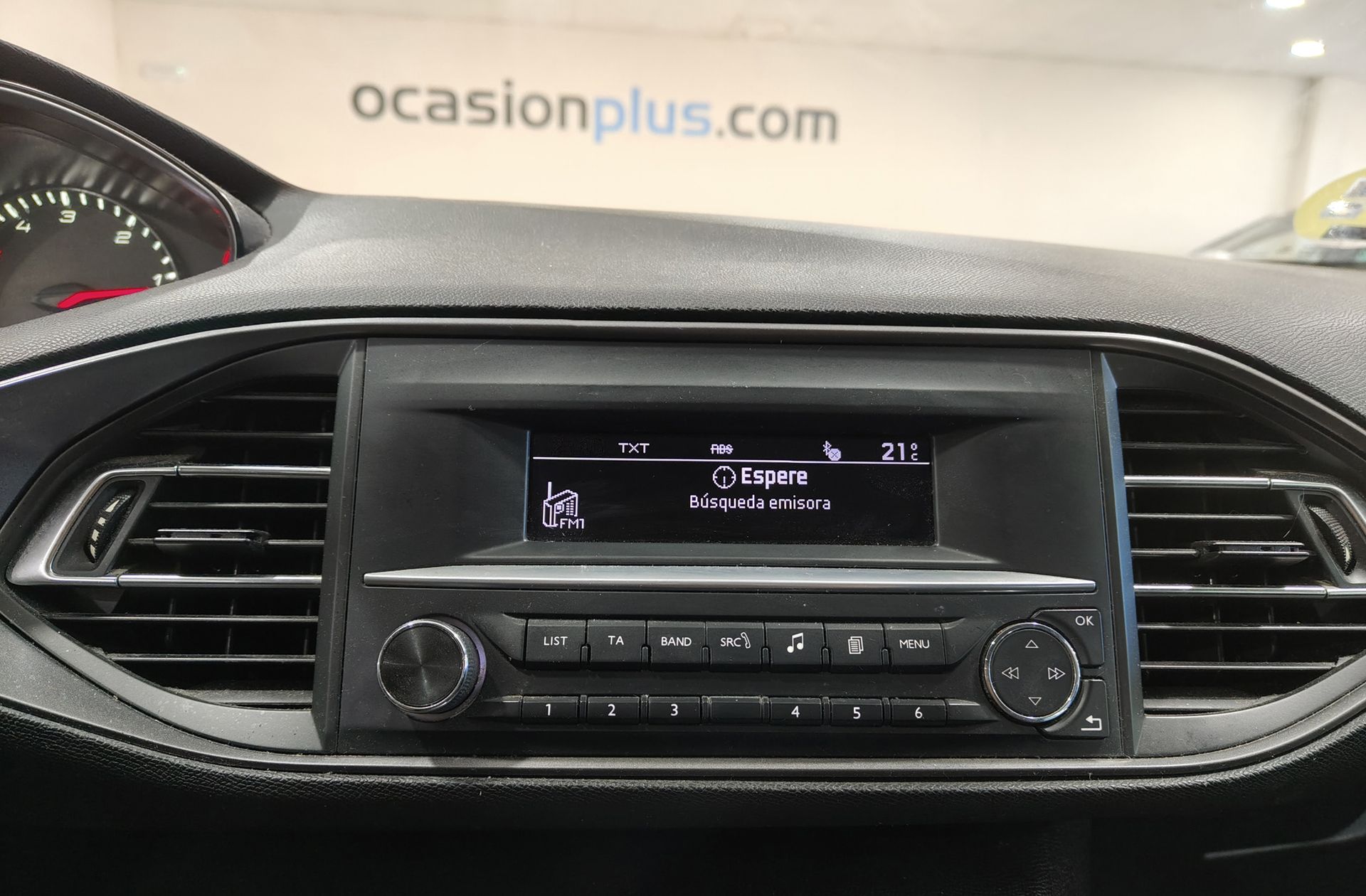 Peugeot 308 1.6 HDi FAP Access - foto 25