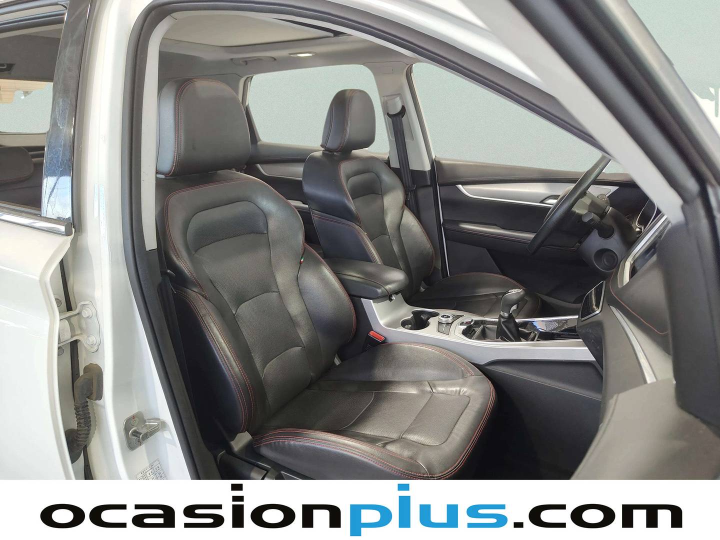 Foto SWM G01 SWM G01 1.5T Luxury (131 CV)