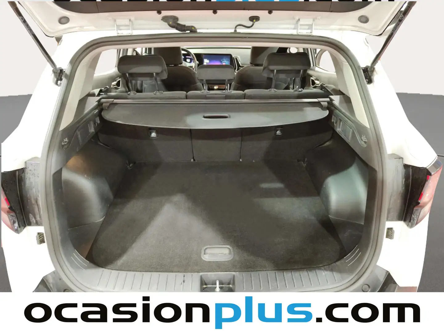 Foto KIA Sportage Kia Sportage 1.6 CRDi MHEV Business 4x2 (136 CV)