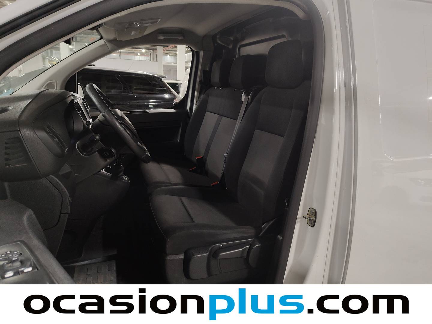 Foto asientos delanteros Peugeot Expert Peugeot Expert Furgón BlueHDi 100 Long (102 CV)