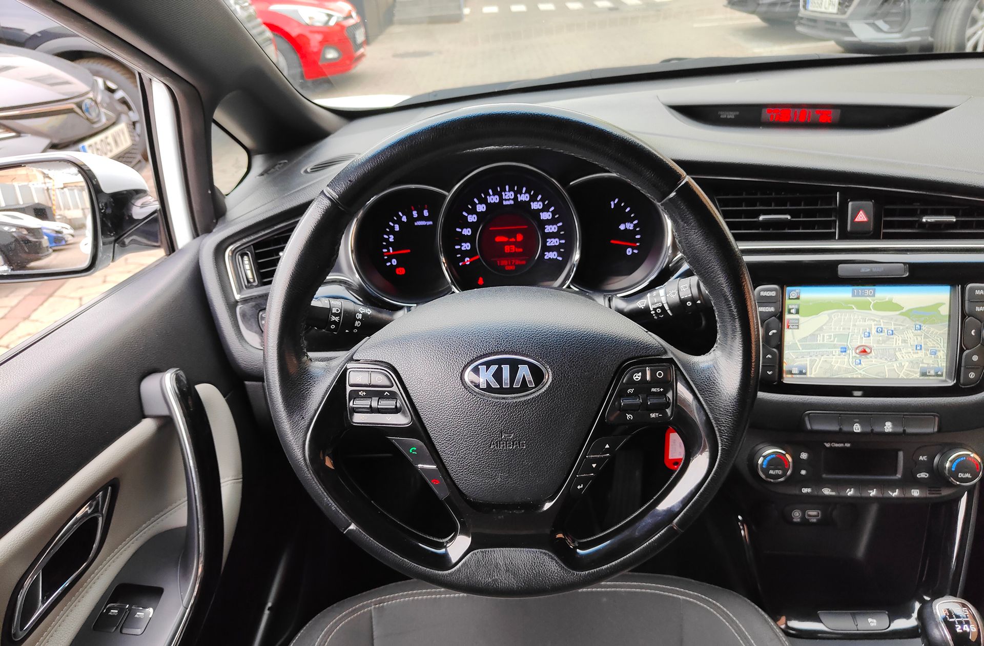 Kia ProCeed 1.6 CRDi VGT Eco-Dynamics x-Tech16 - foto 18