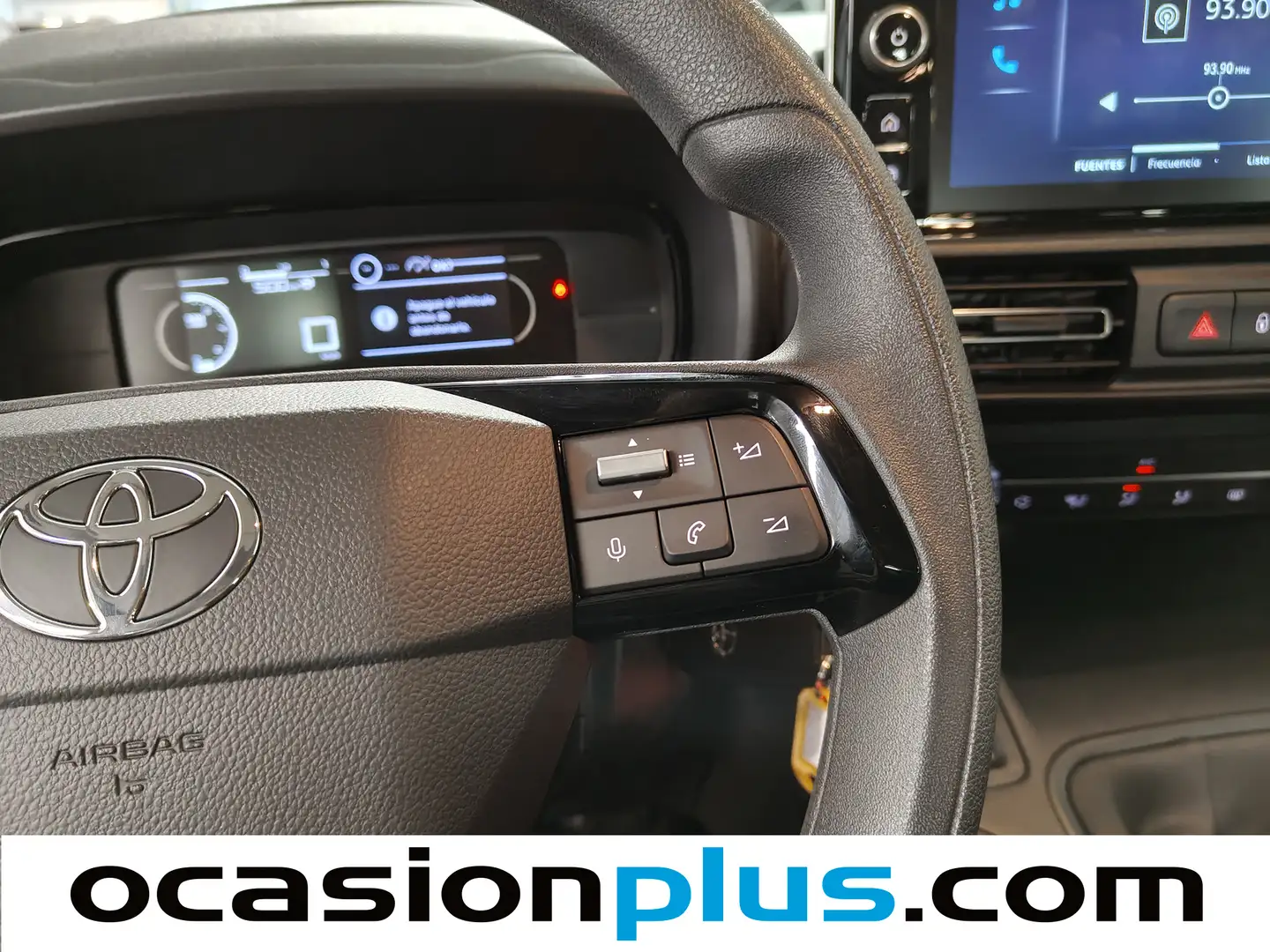 Foto Toyota Proace City Verso Toyota Proace City Verso 1.5D Family Active L1 (131 CV)