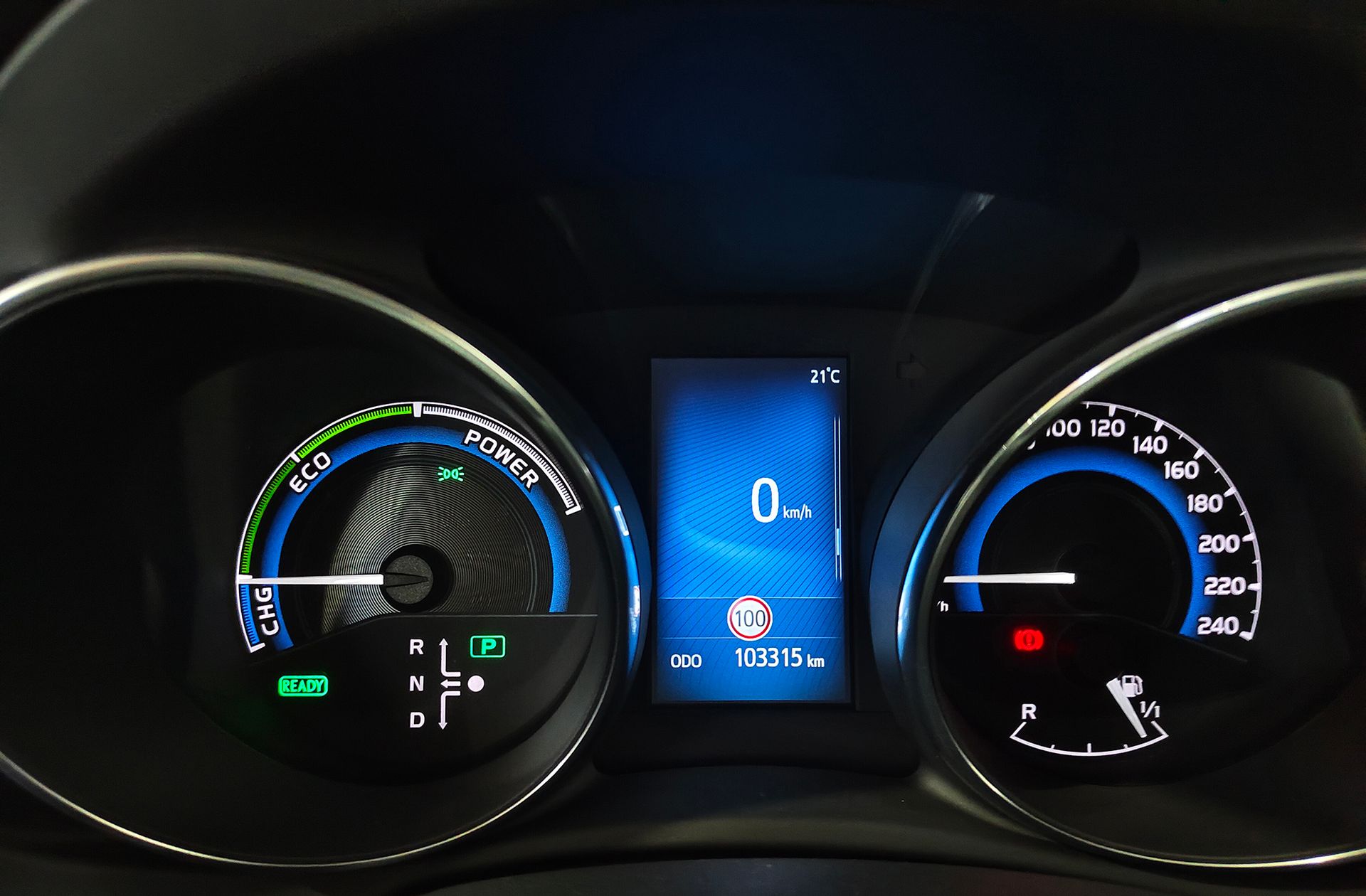 Toyota Auris 1.8 140H Hybrid Feel! - foto 18