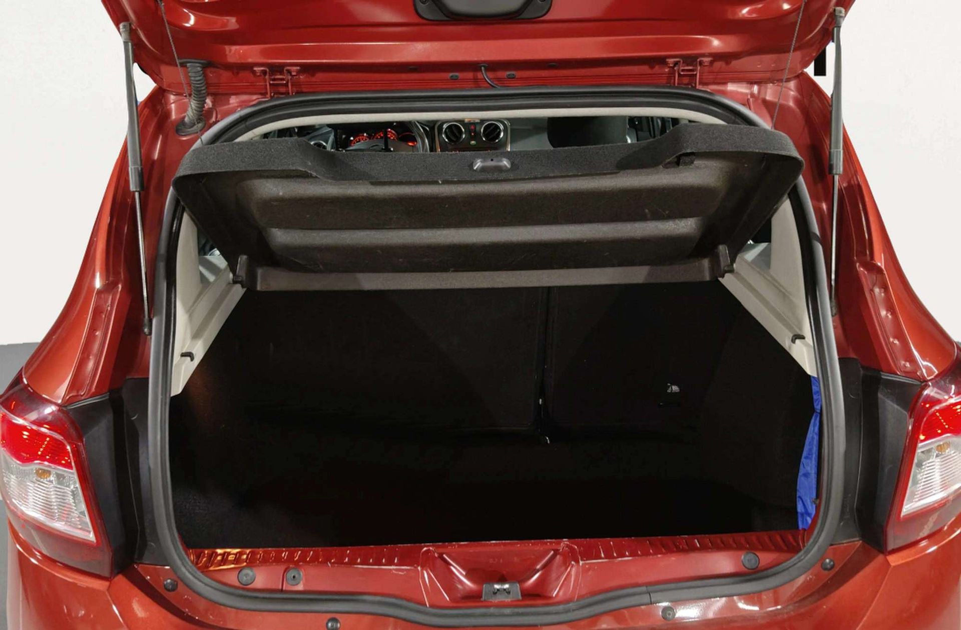 Dacia Sandero Stepway TCe - foto 12