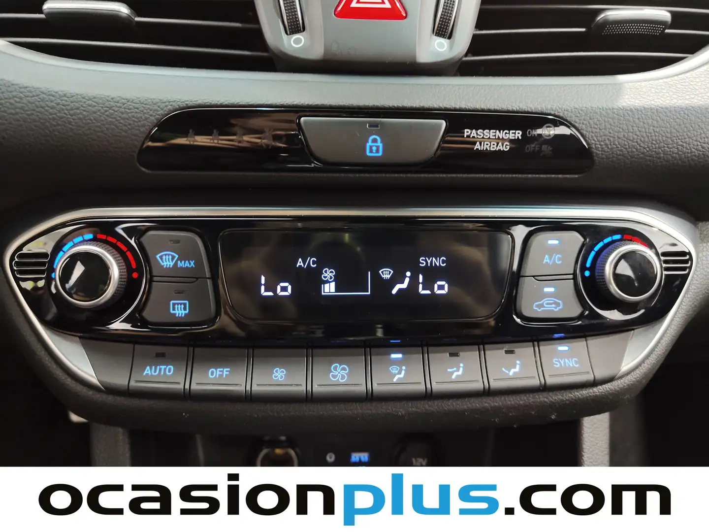 Foto Hyundai i30 Hyundai i30 Fastback 1.0 TGDI N Line (120 CV)