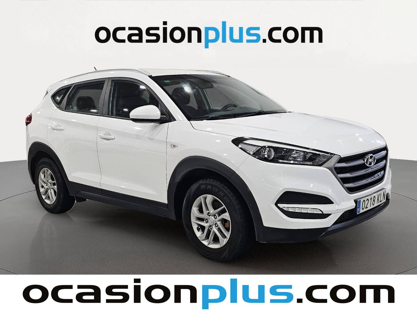 Foto delantera Hyundai Tucson Hyundai Tucson 1.7 CRDI BlueDrive Essence 4x2 (115 CV) derecha