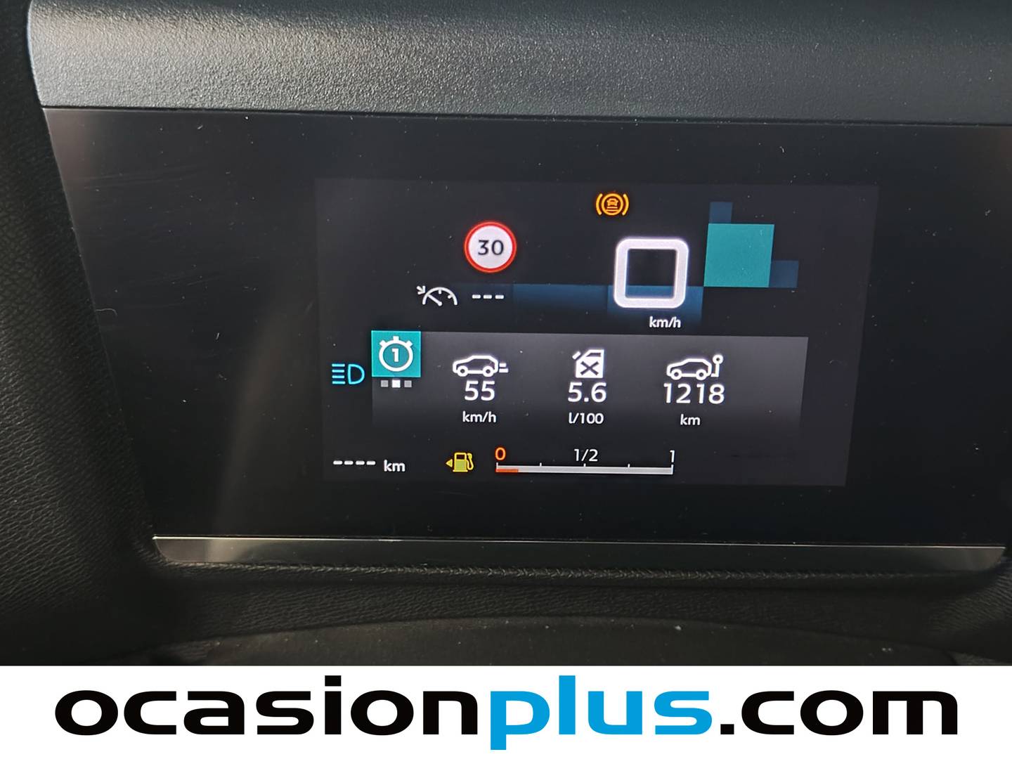 Foto Citroën C4 X Citroen C4 X PureTech 100 S&S 6v You  (102 CV)