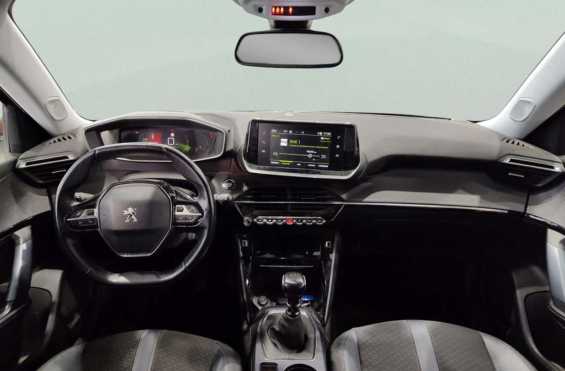 Peugeot 2008 PureTech 130 Allure - foto 6